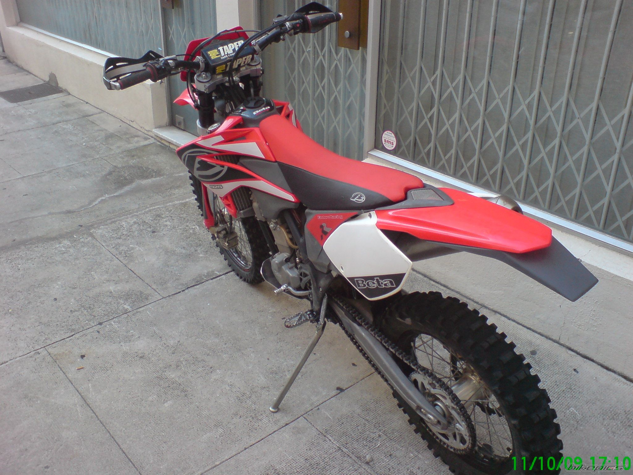 Photo 2060181