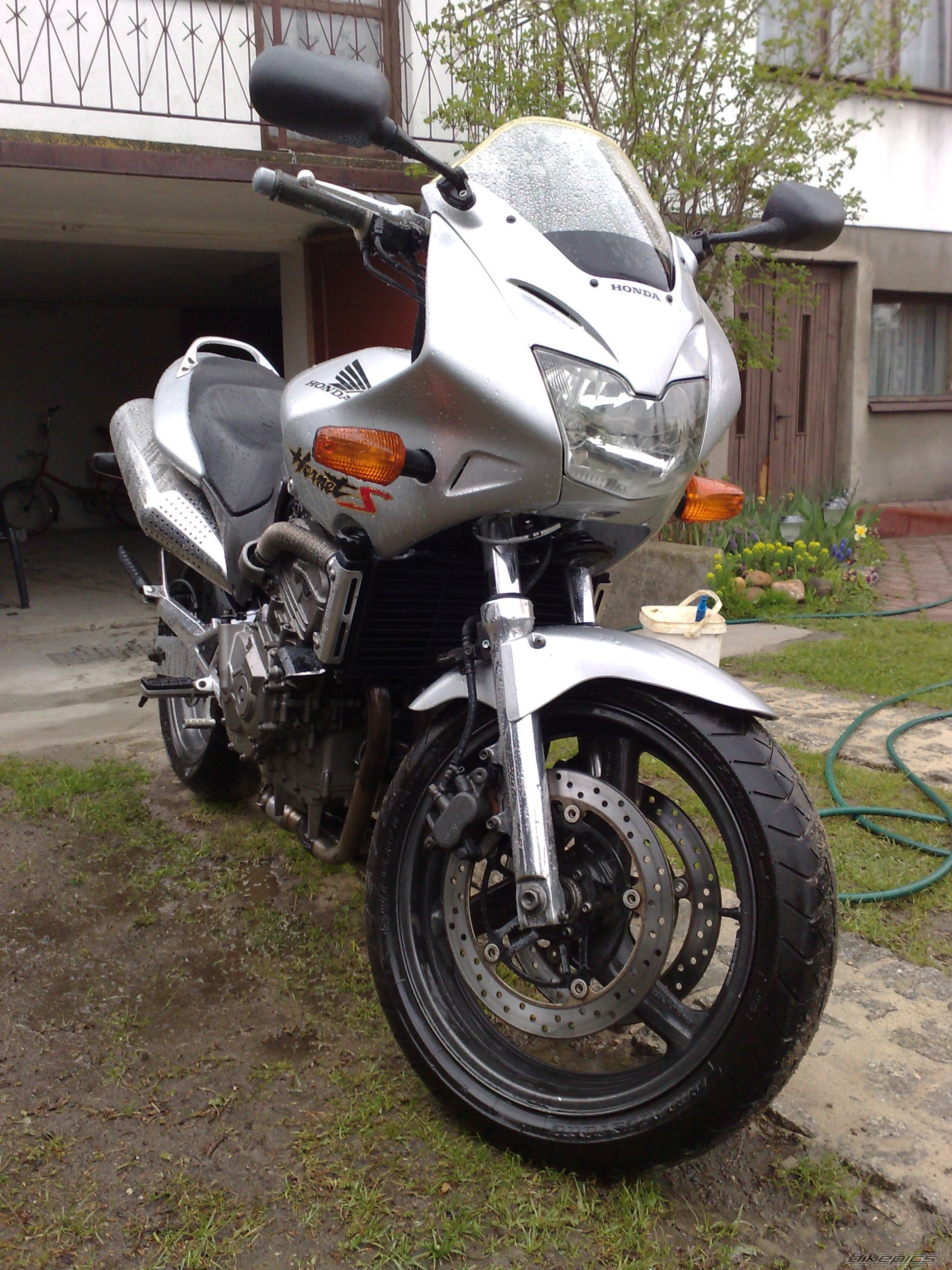 Photo 2060353