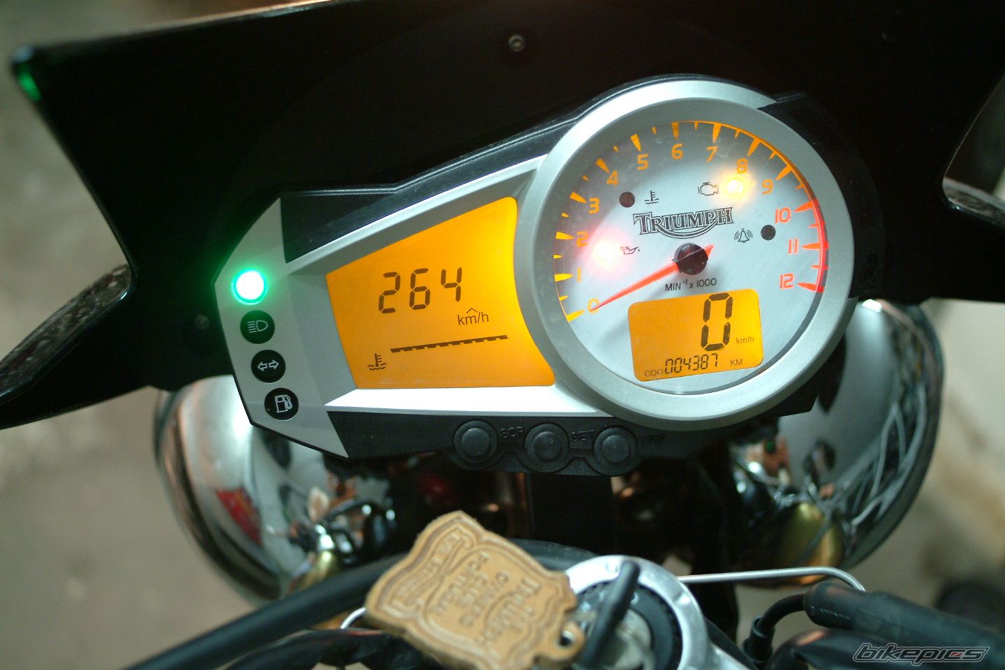 Photo 2060465