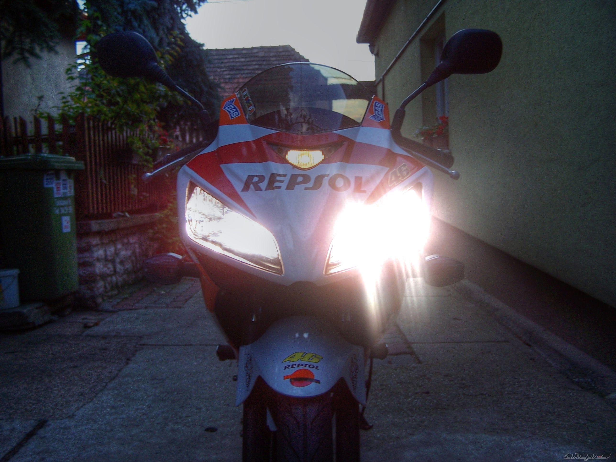 Photo 2060969