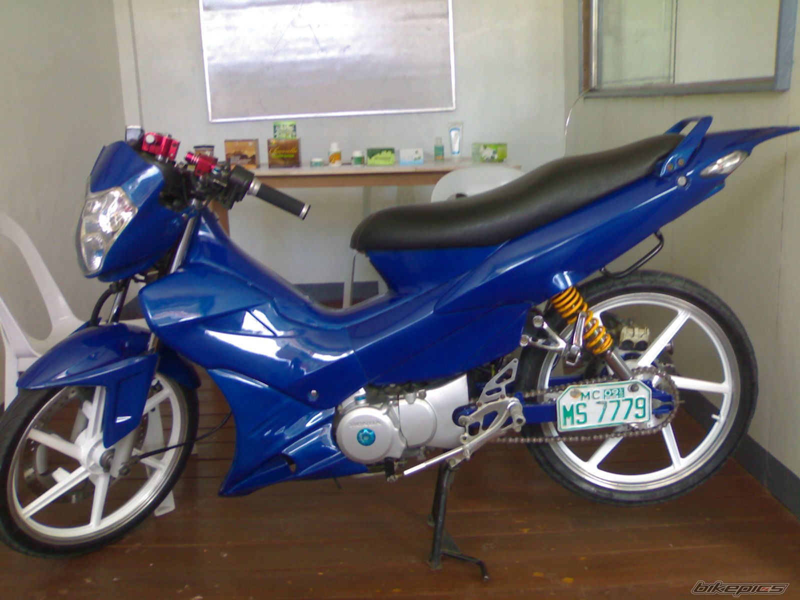 Photo 2061131