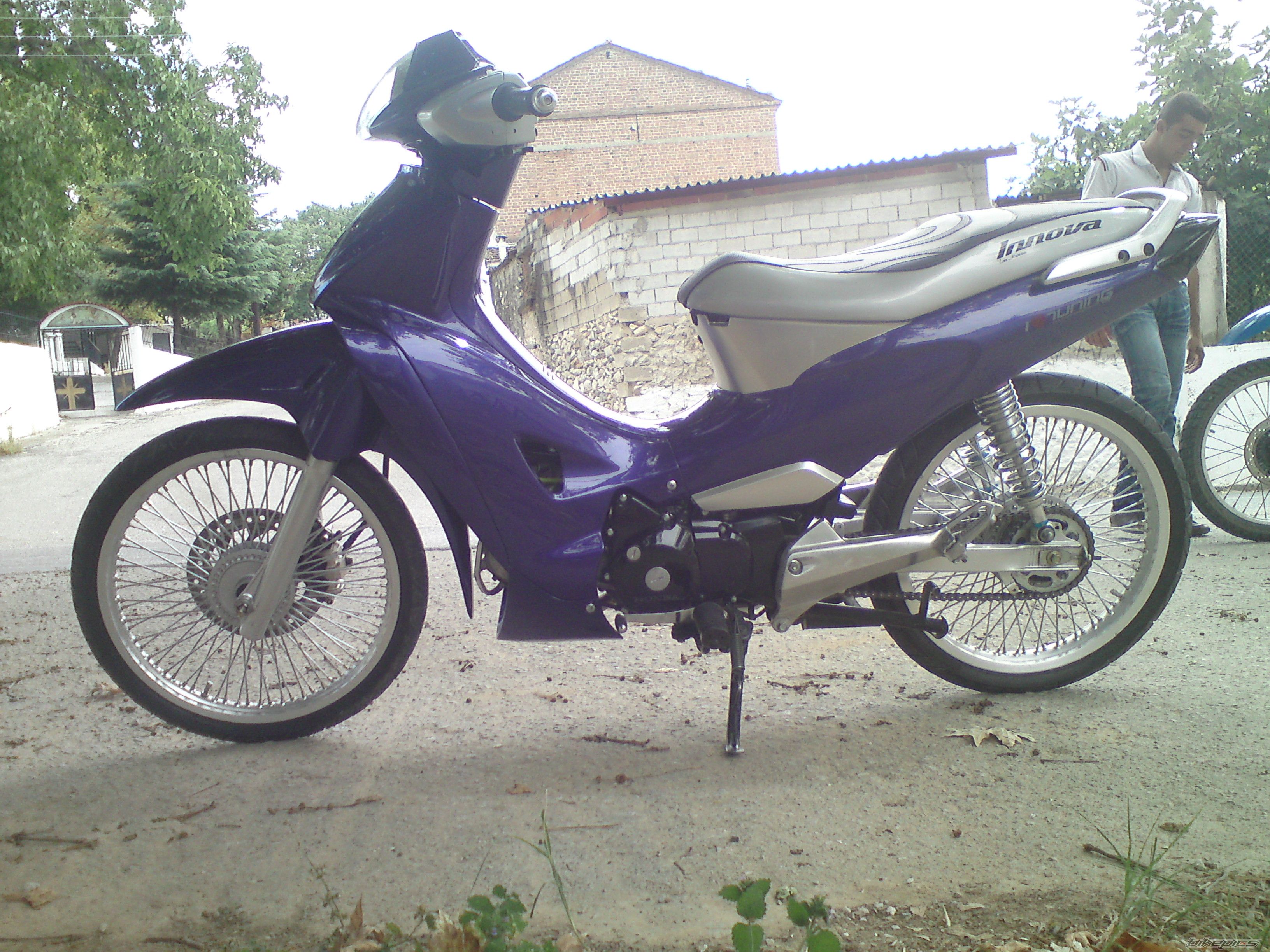 Photo 2061175