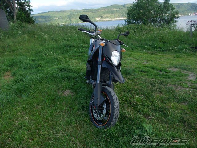 Photo 2061397