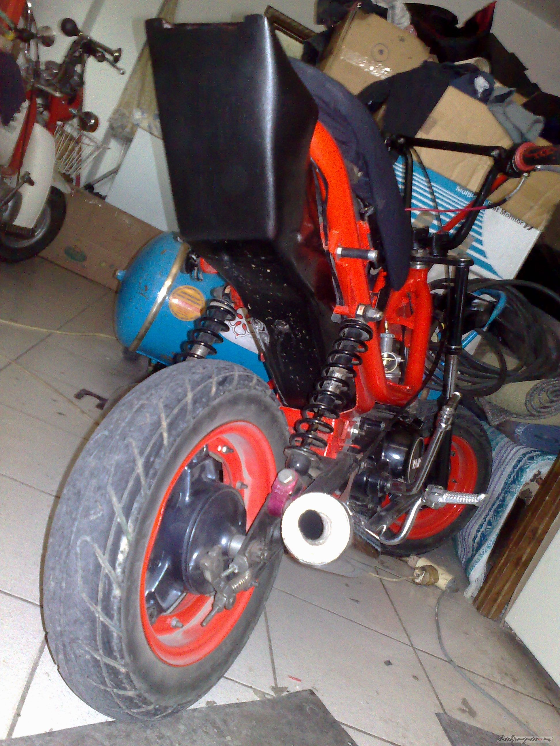 Photo 2061935