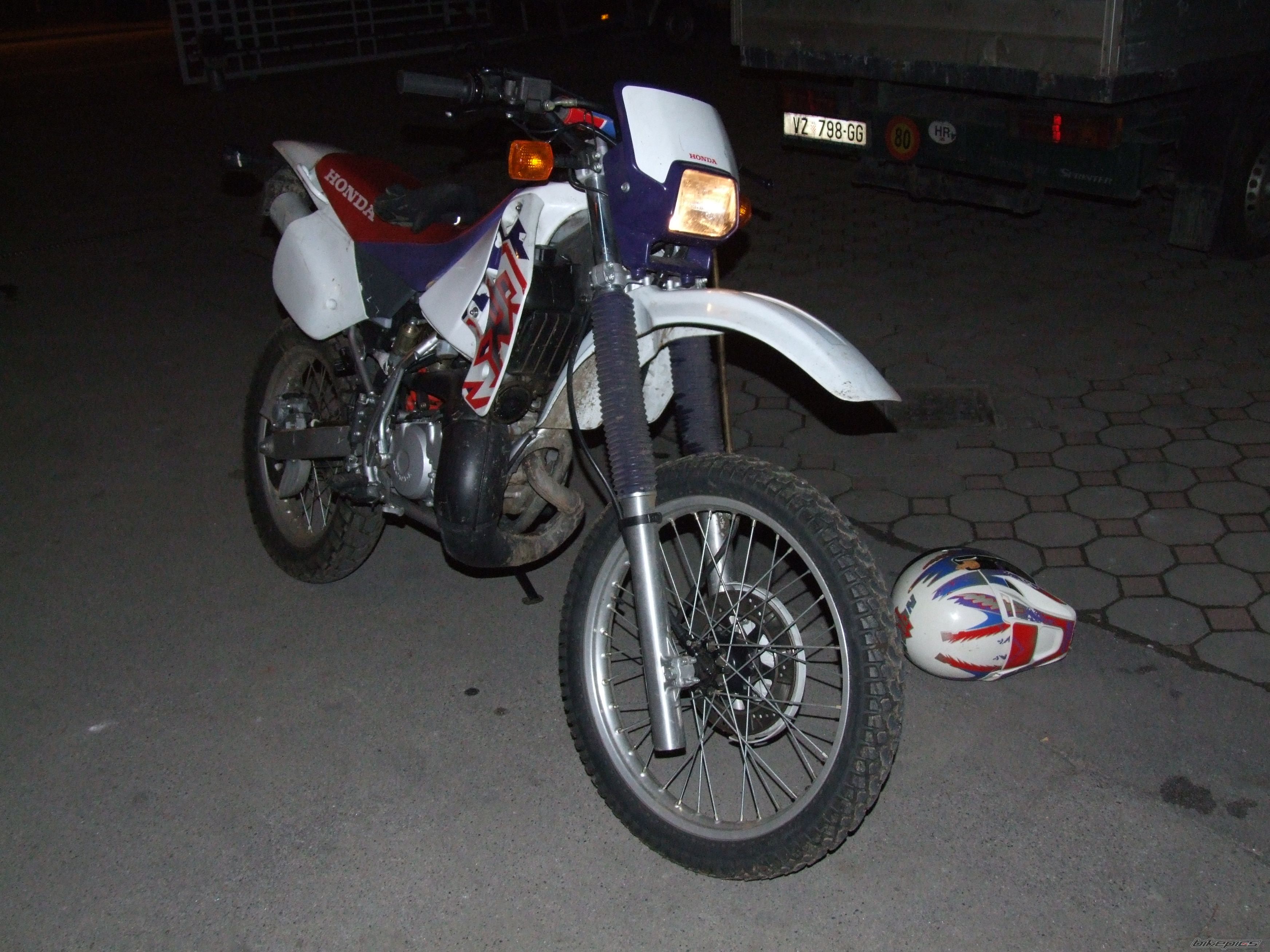 Photo 2062042