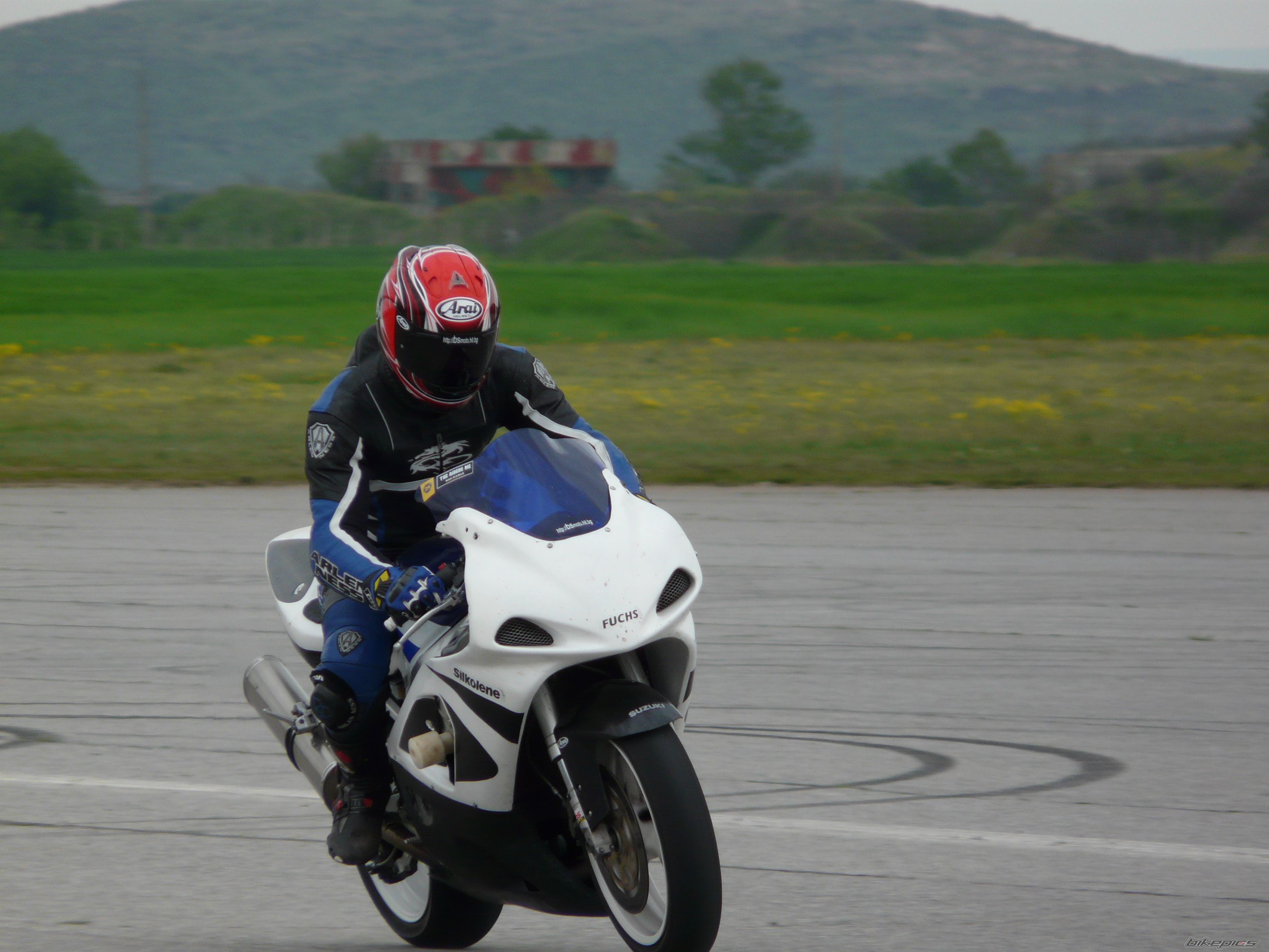 Bike Photo 2062092