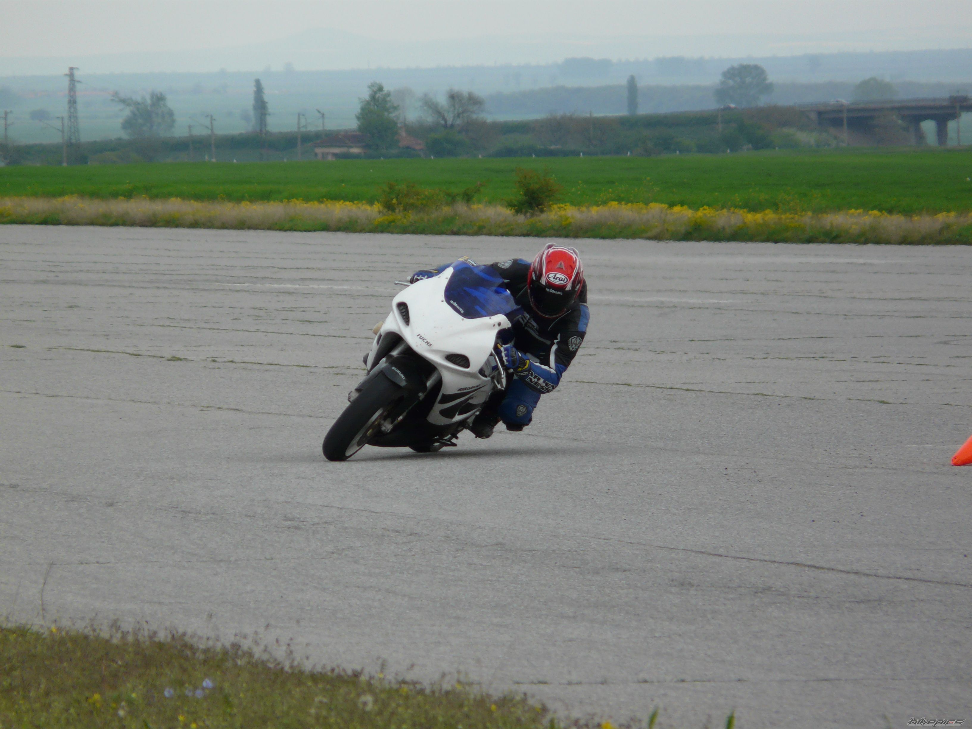Bike Photo 2062095