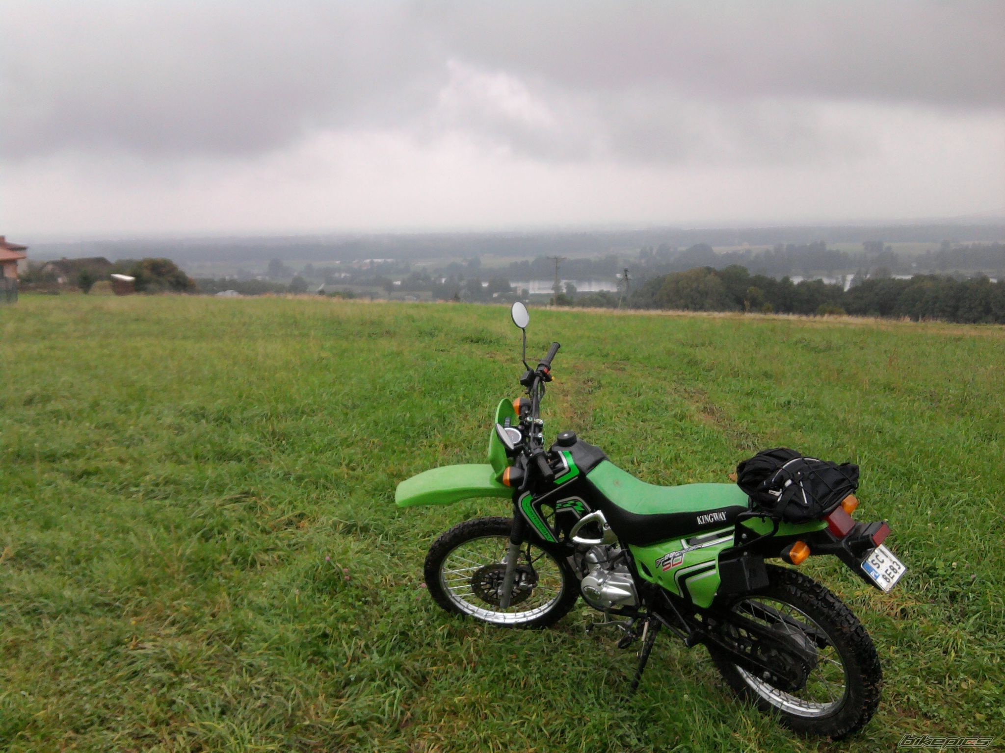Photo 2062285