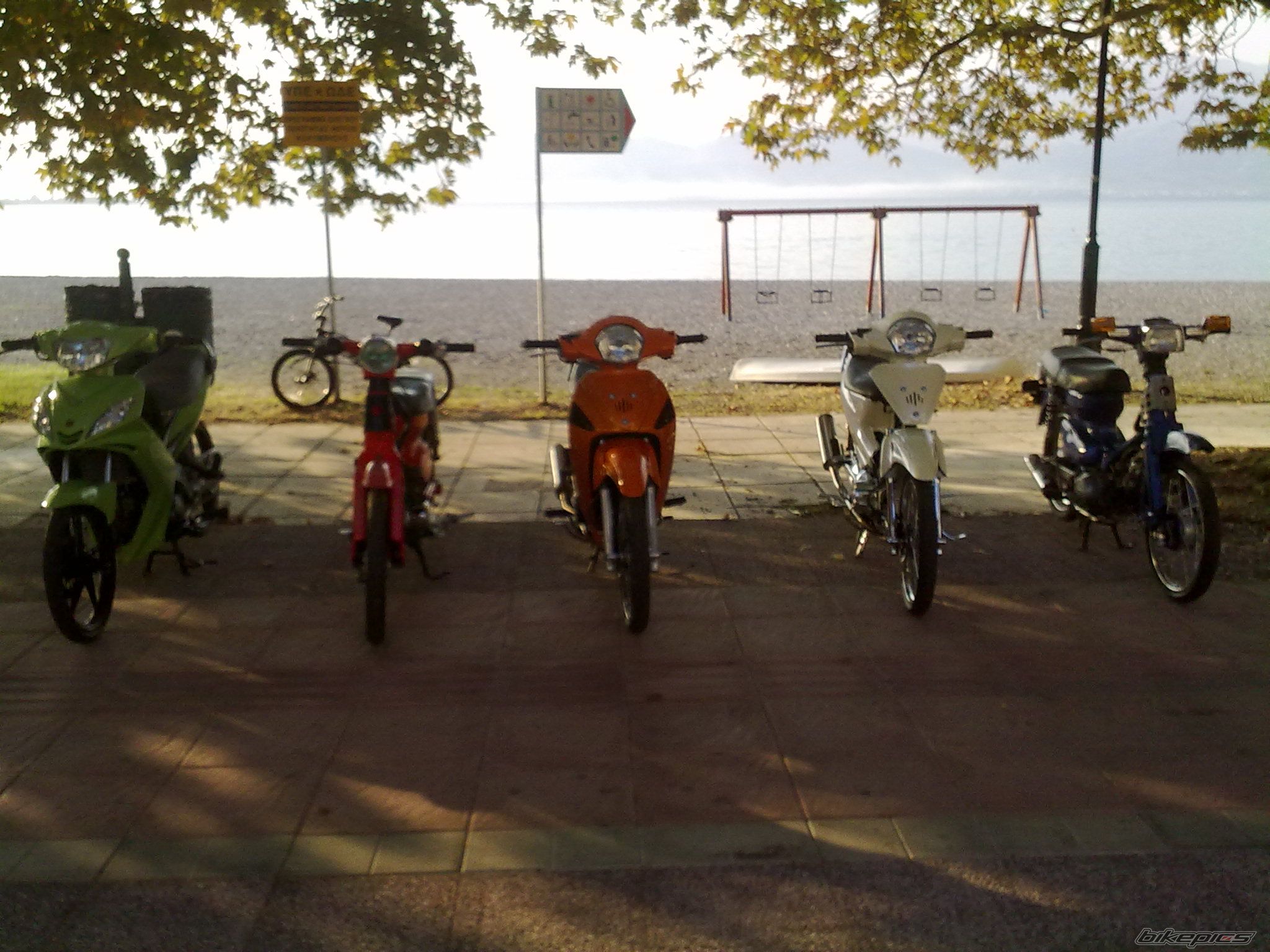 Photo 2062443