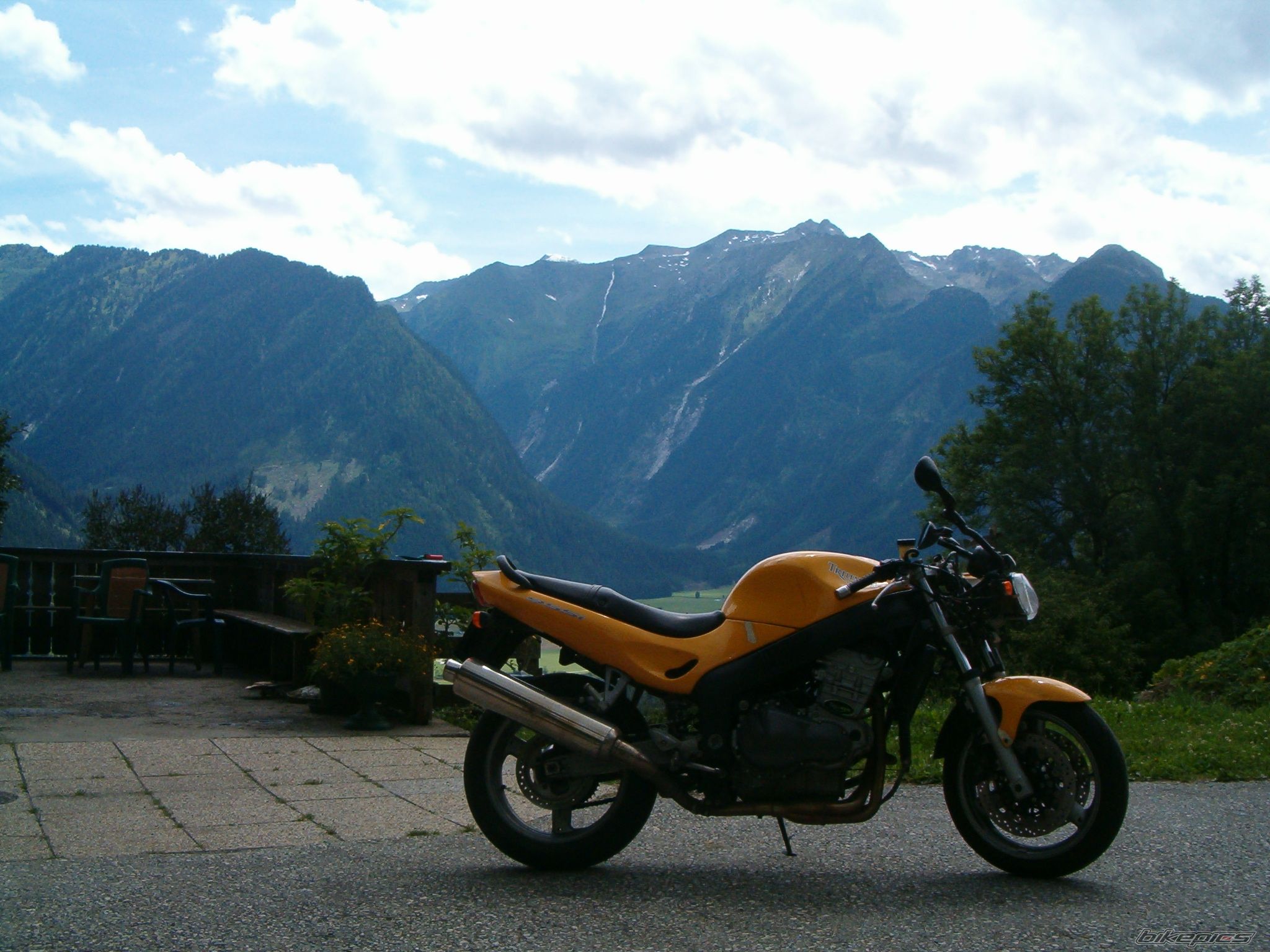 Photo 2062480