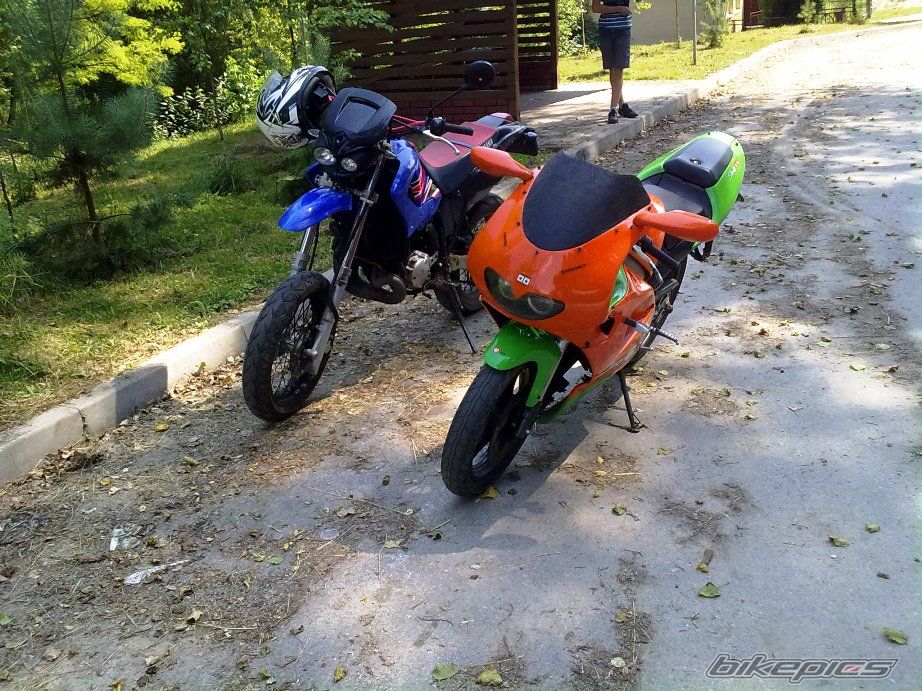 Photo 2062956