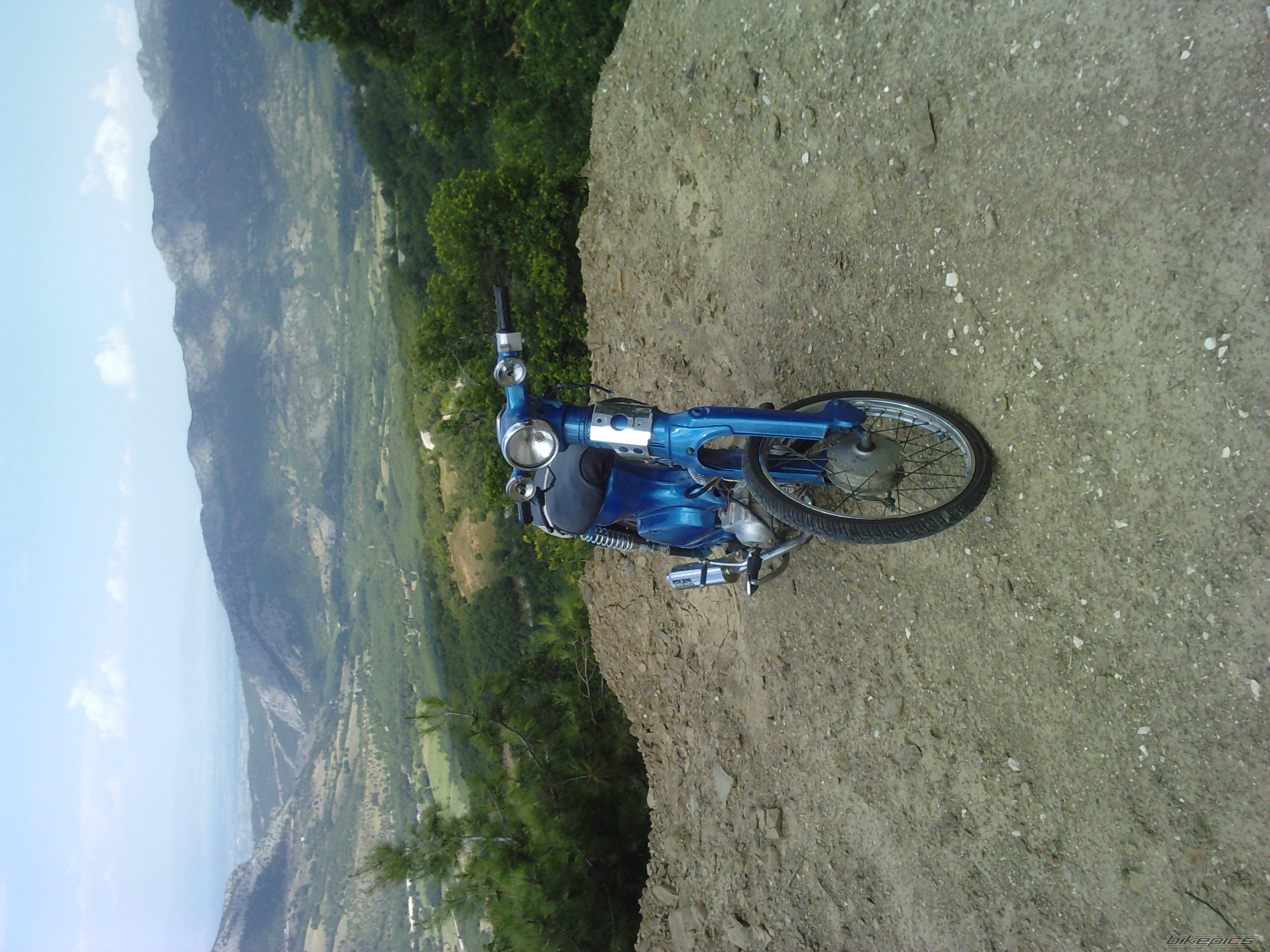 Photo 2062966