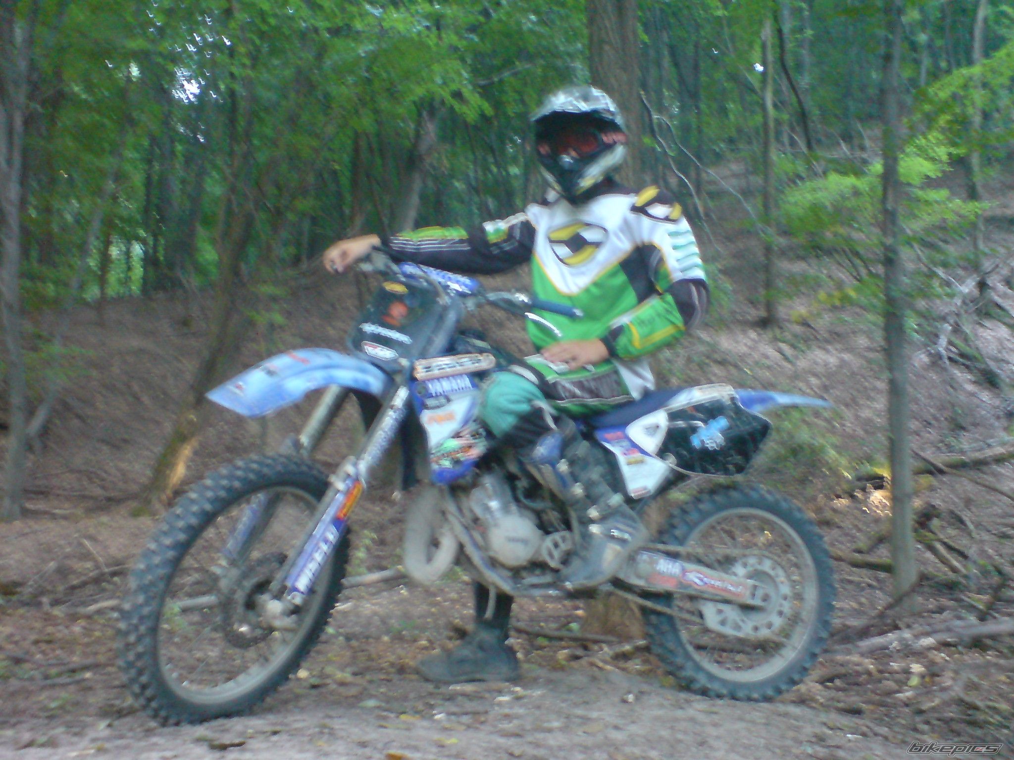 Photo 2063152