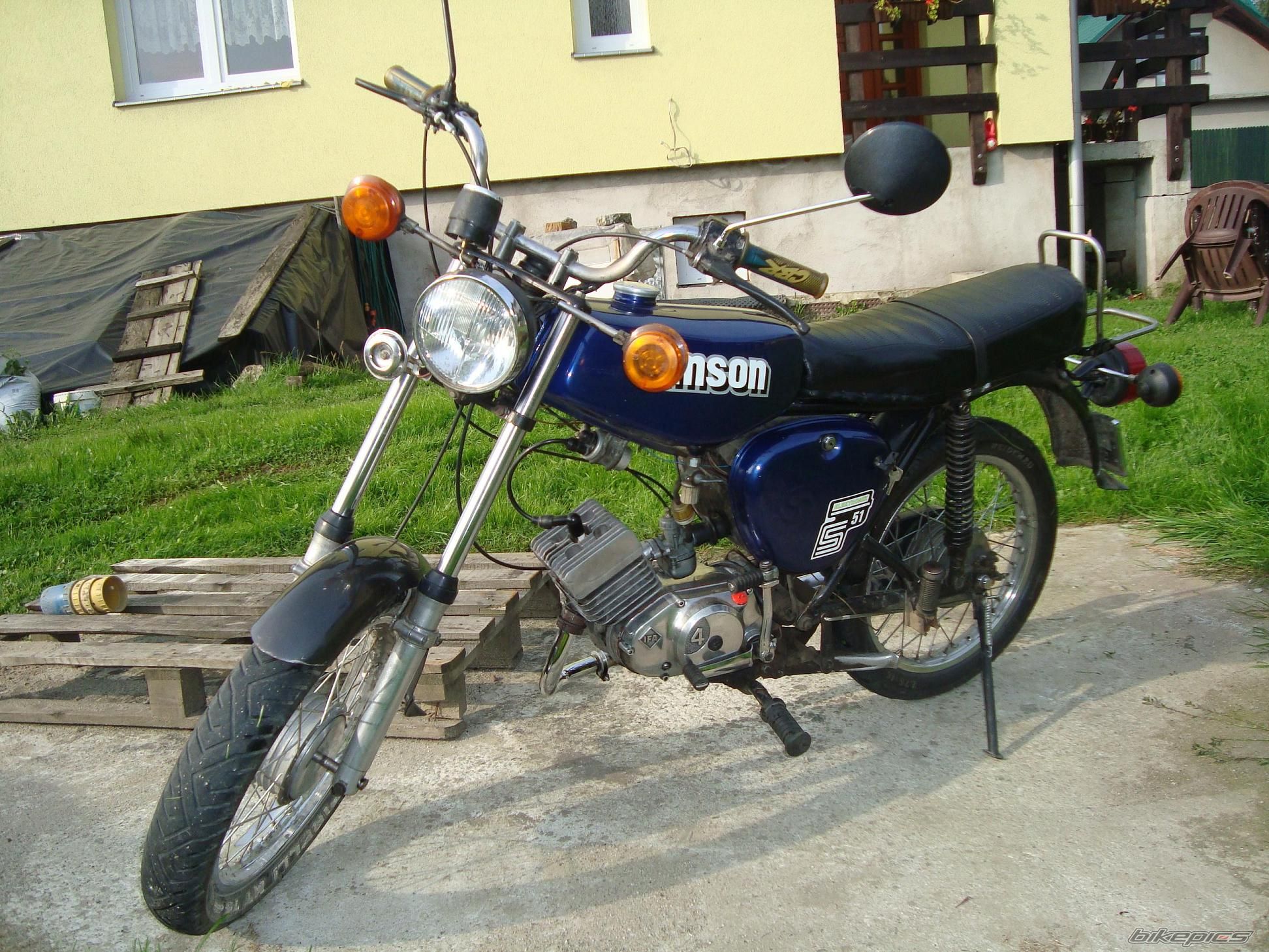 Photo 2063437