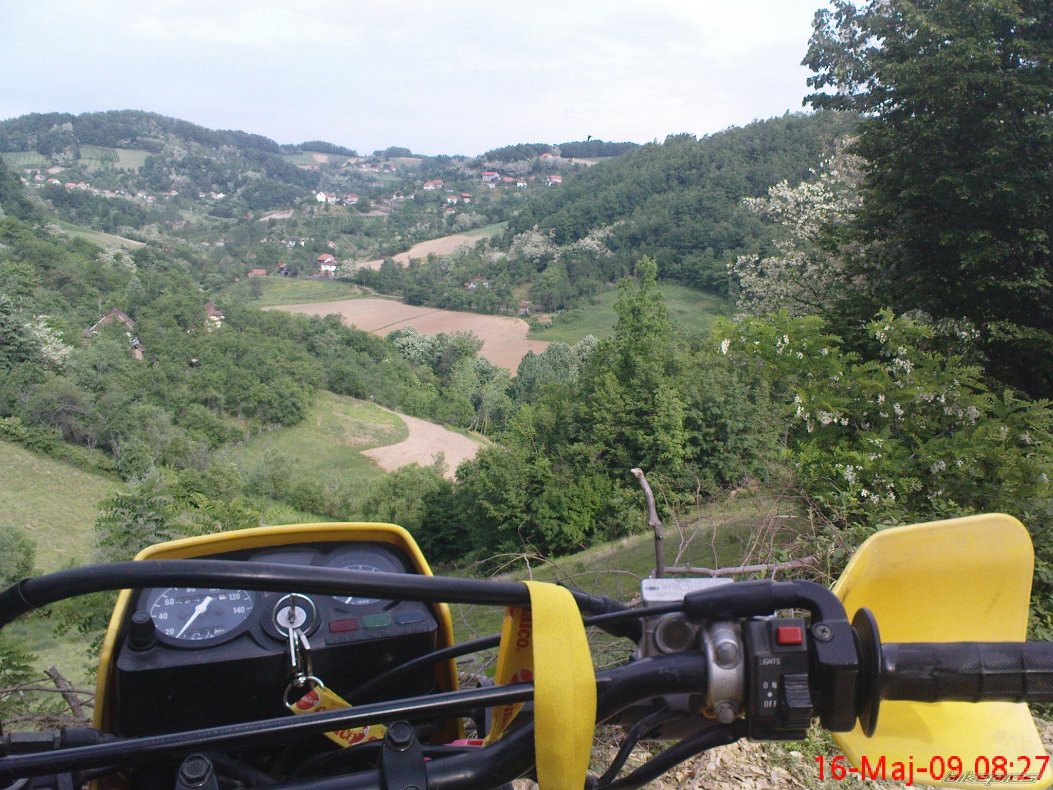 Photo 2063754