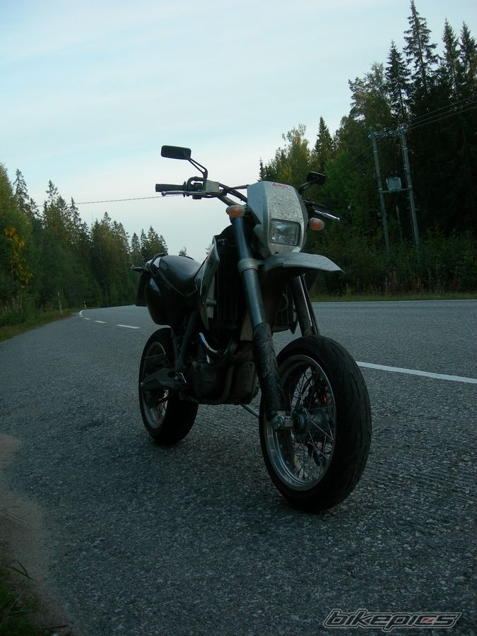 Photo 2064045