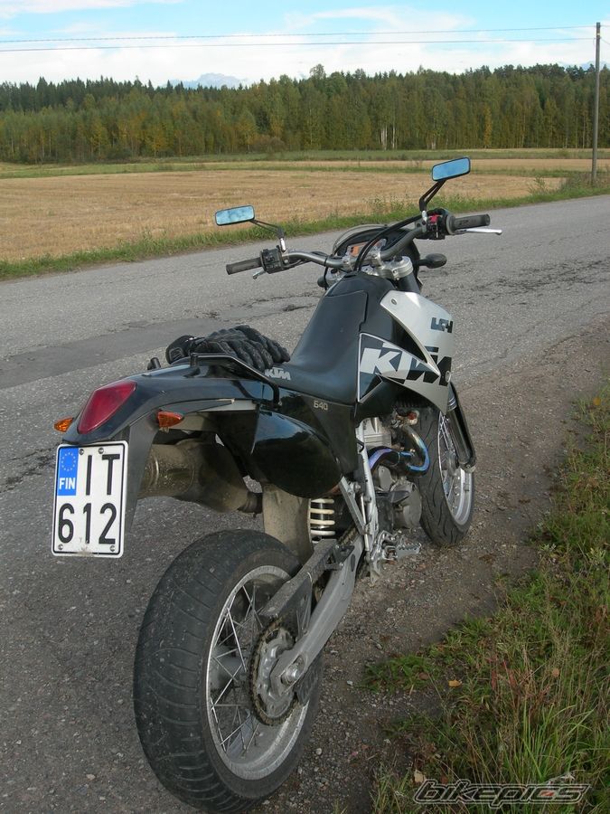 Photo 2064046