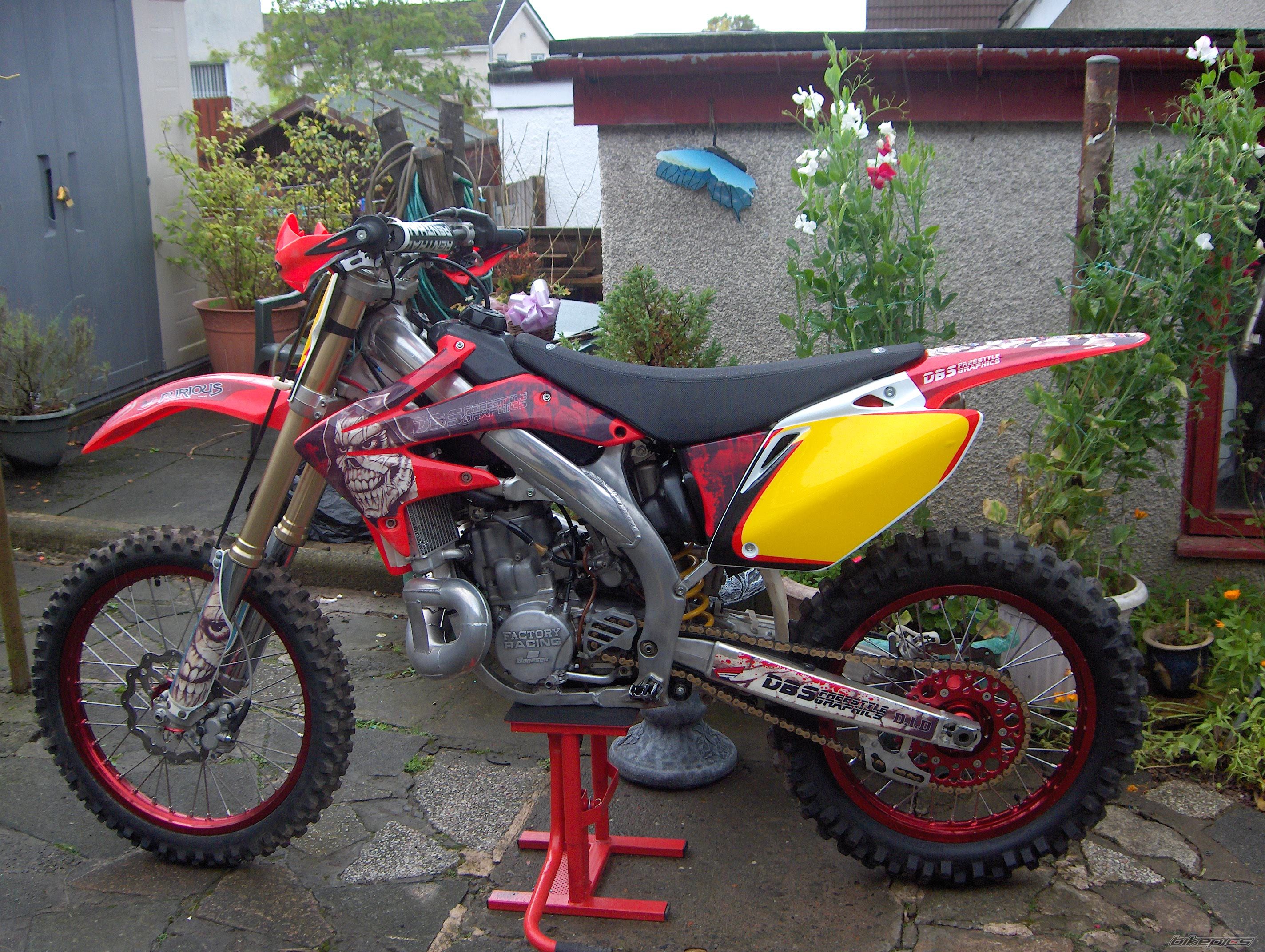 Photo 2064331