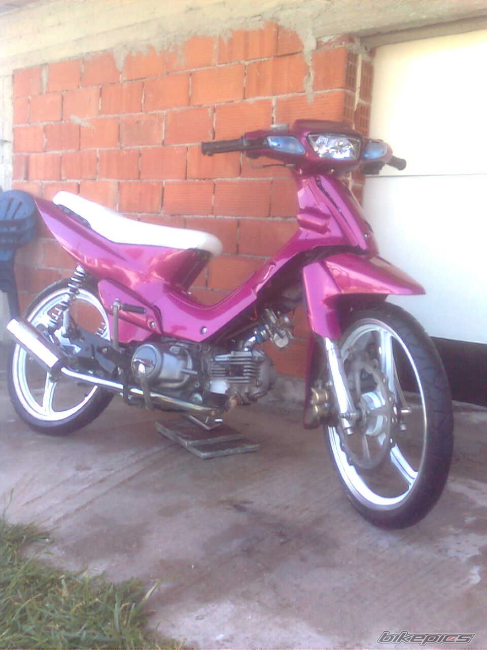 Photo 2064398