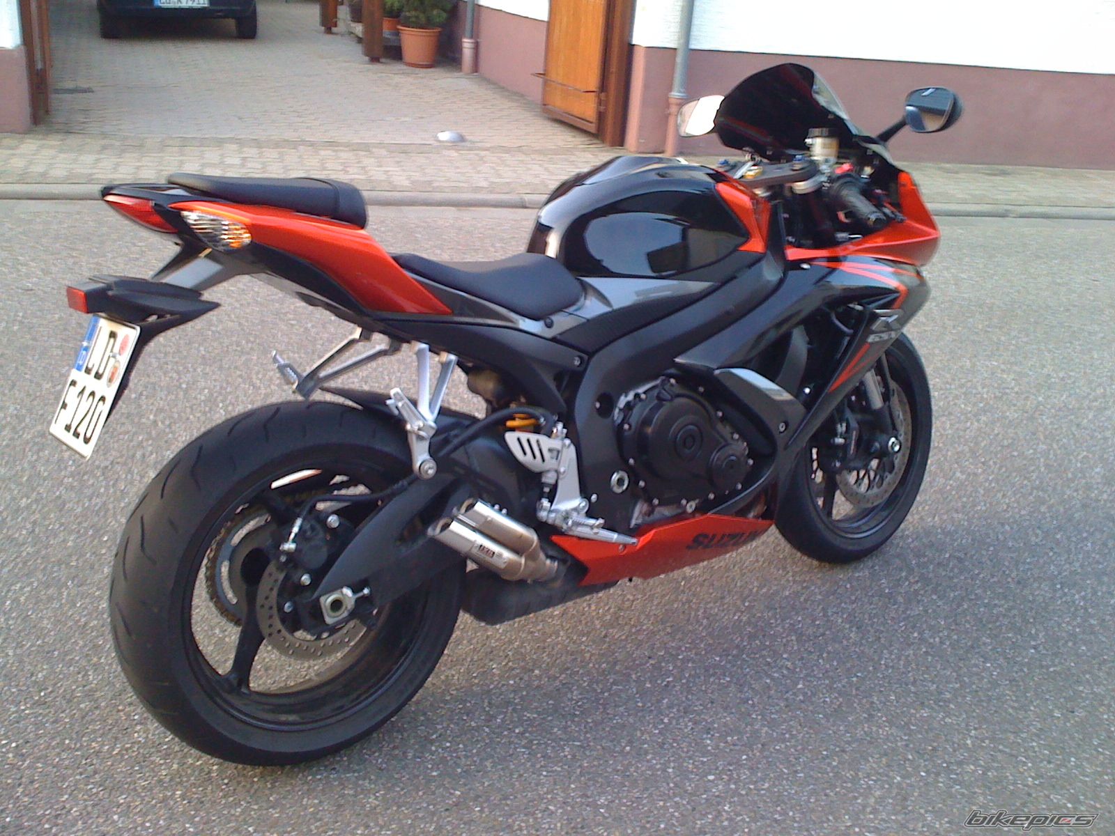 Photo 2064588
