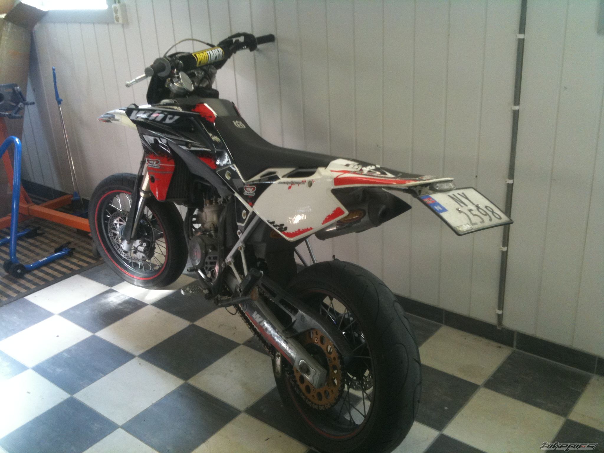 Bike Photo 2064598