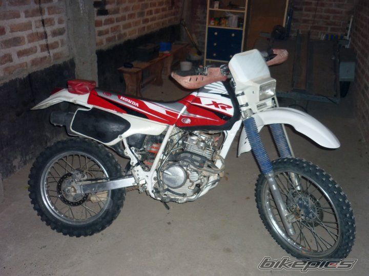 Photo 2064655