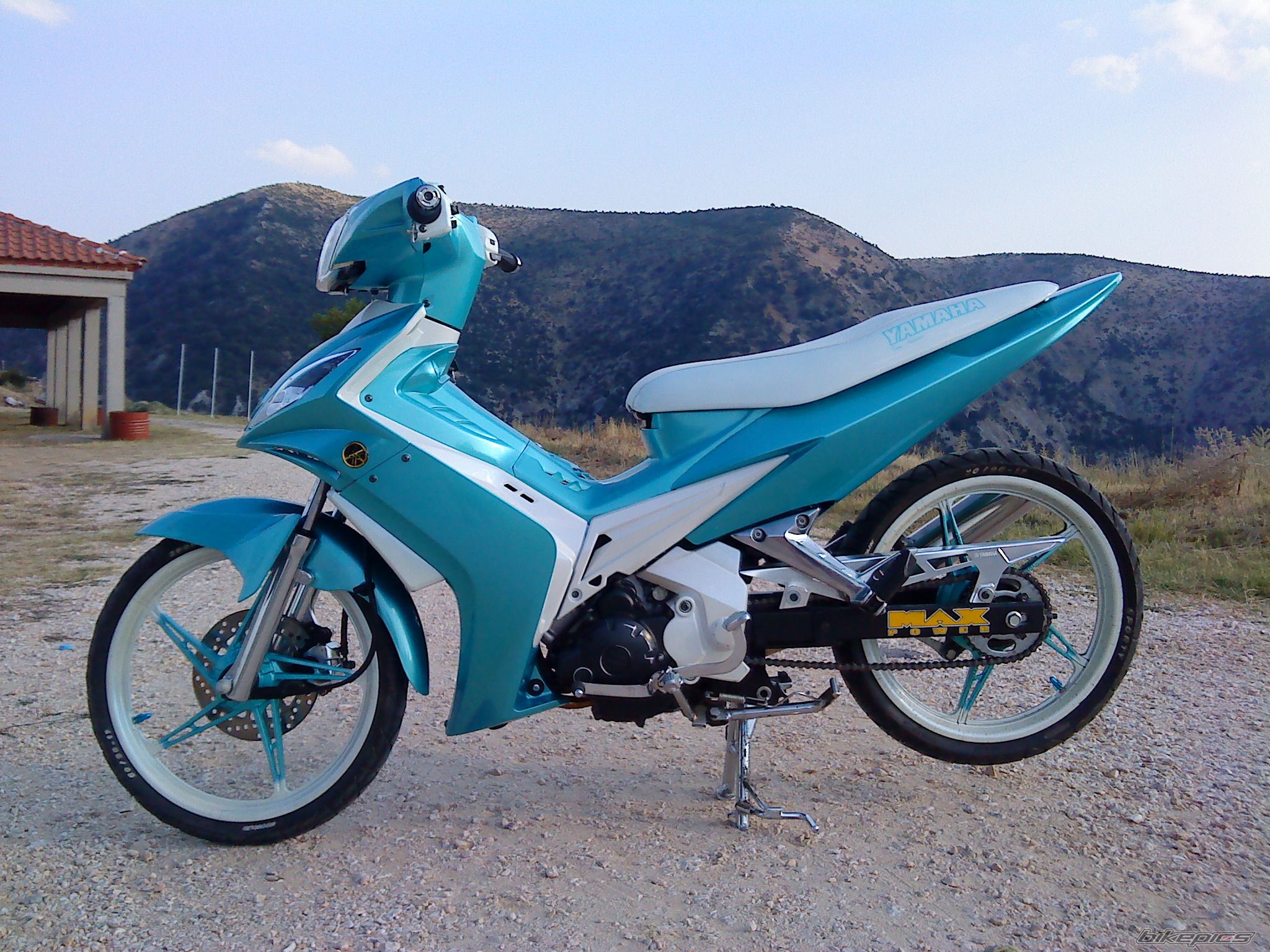 Photo 2064681
