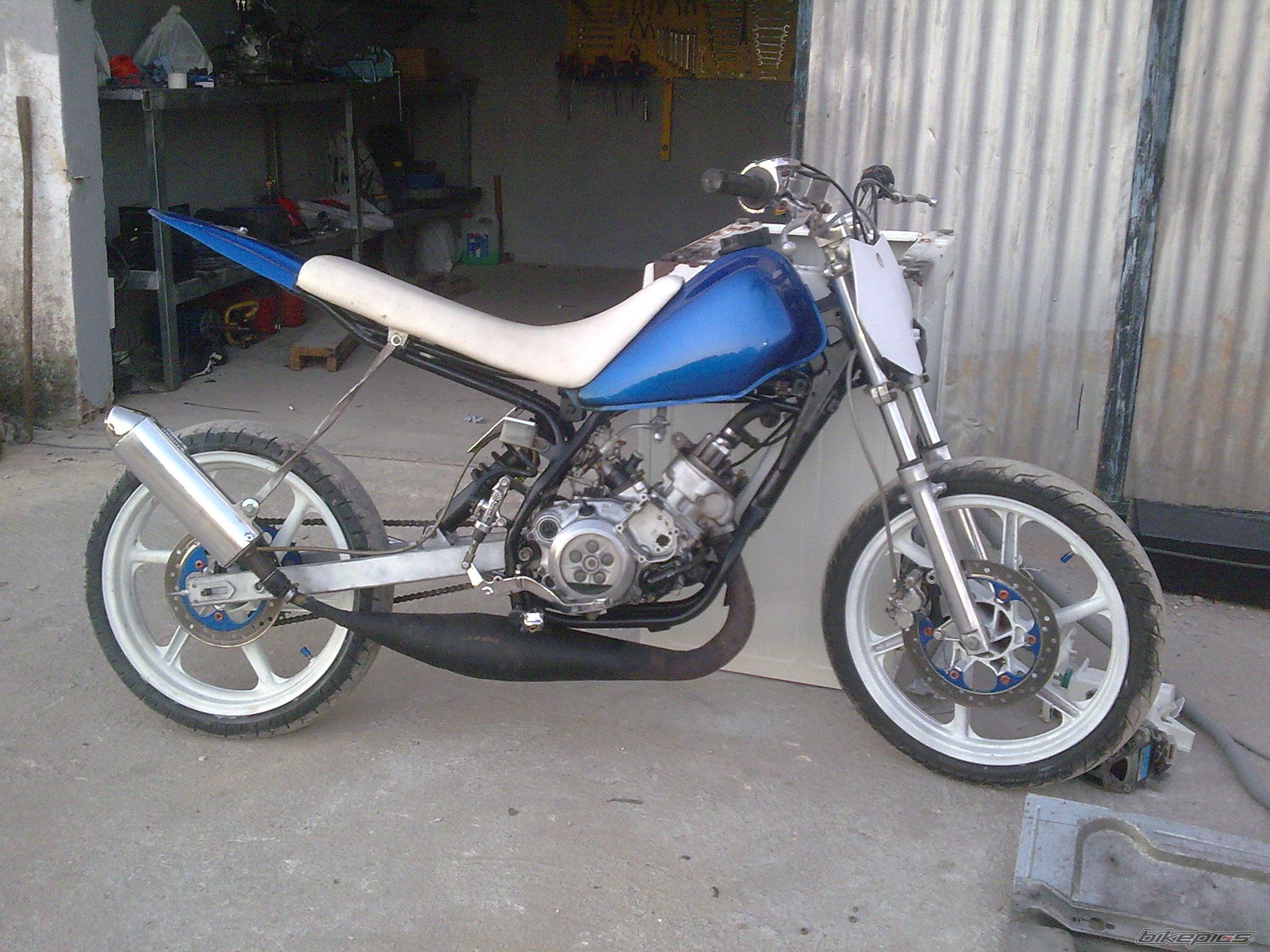 Photo 2064808