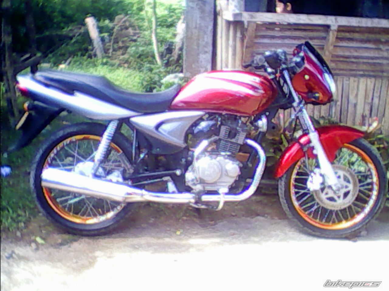 Photo 2064919