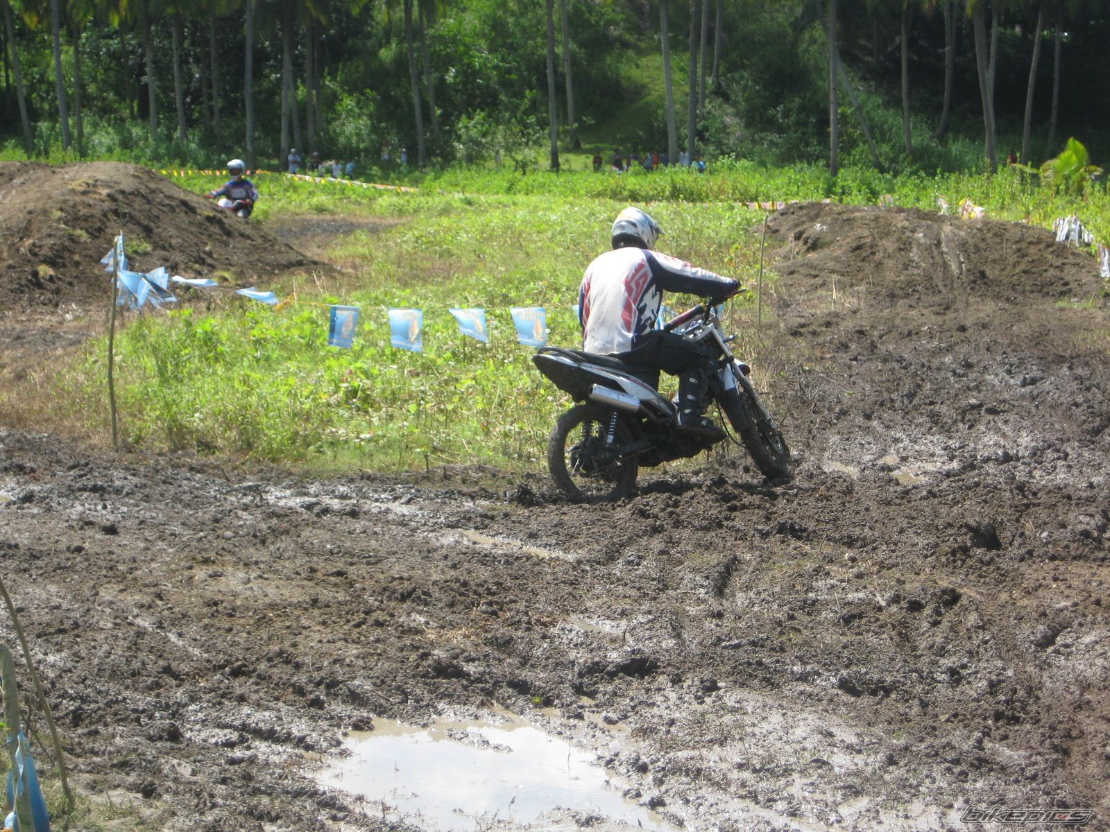 Bike Photo 2064962