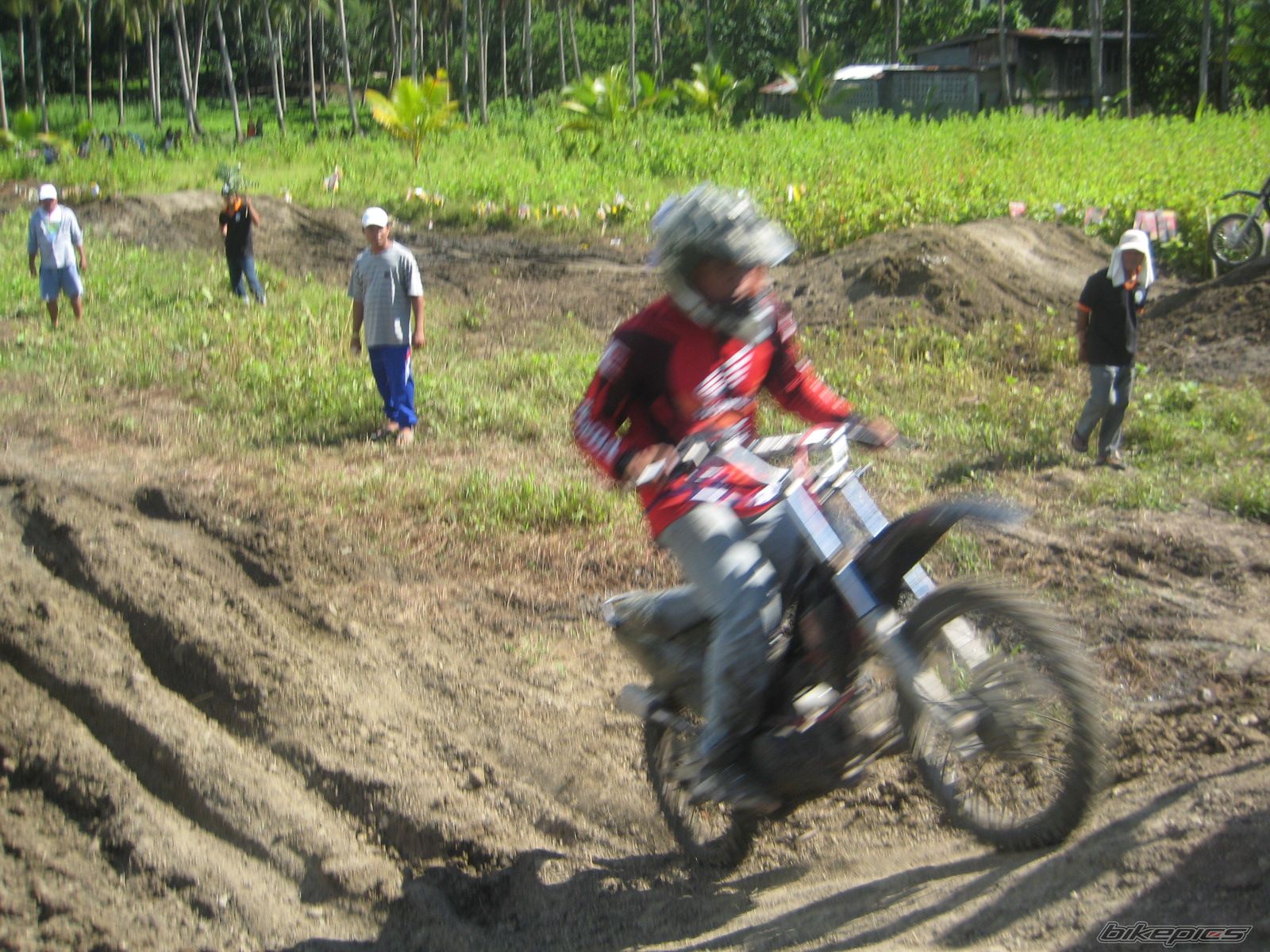 Bike Photo 2065011