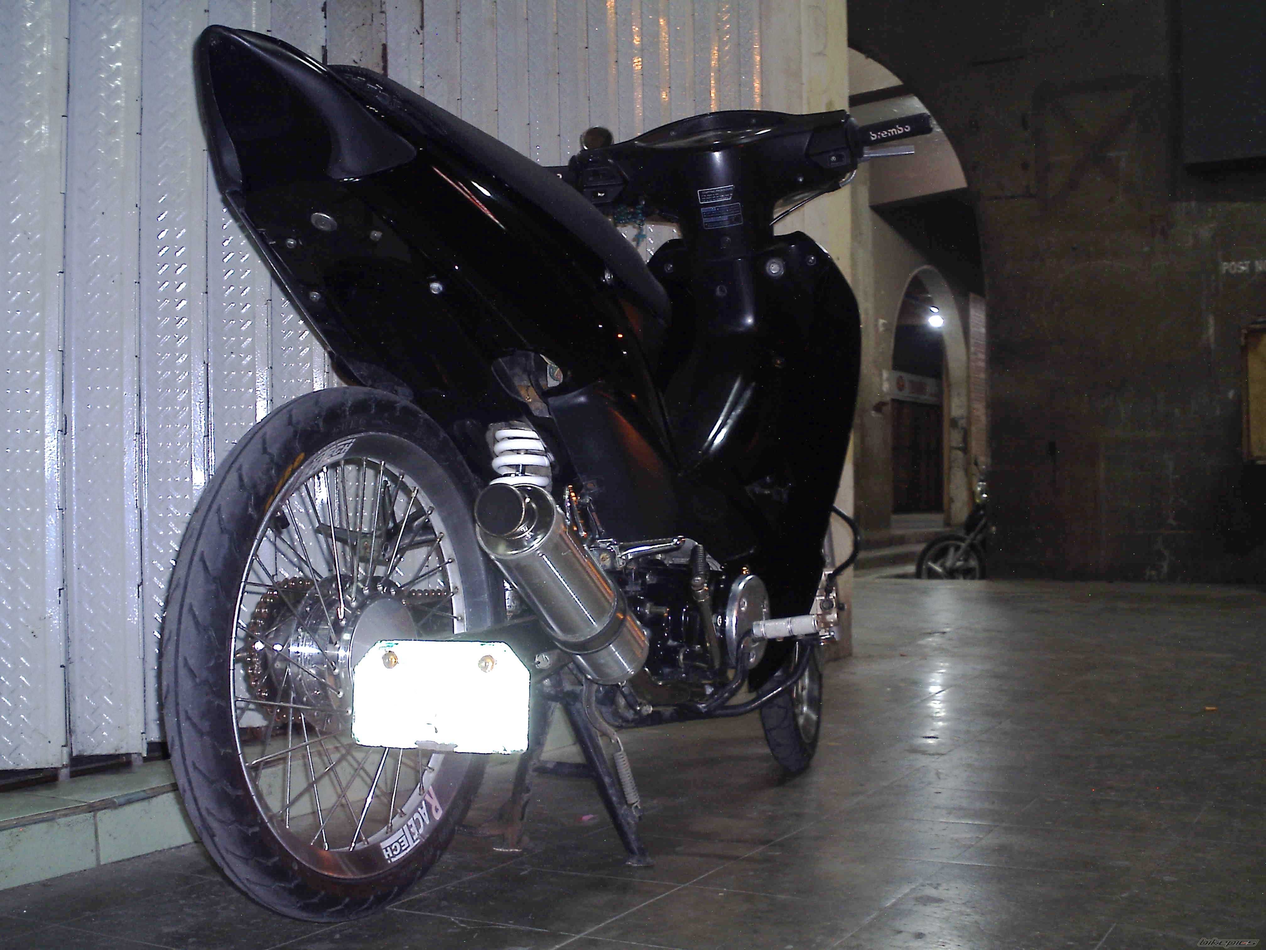 Photo 2065047