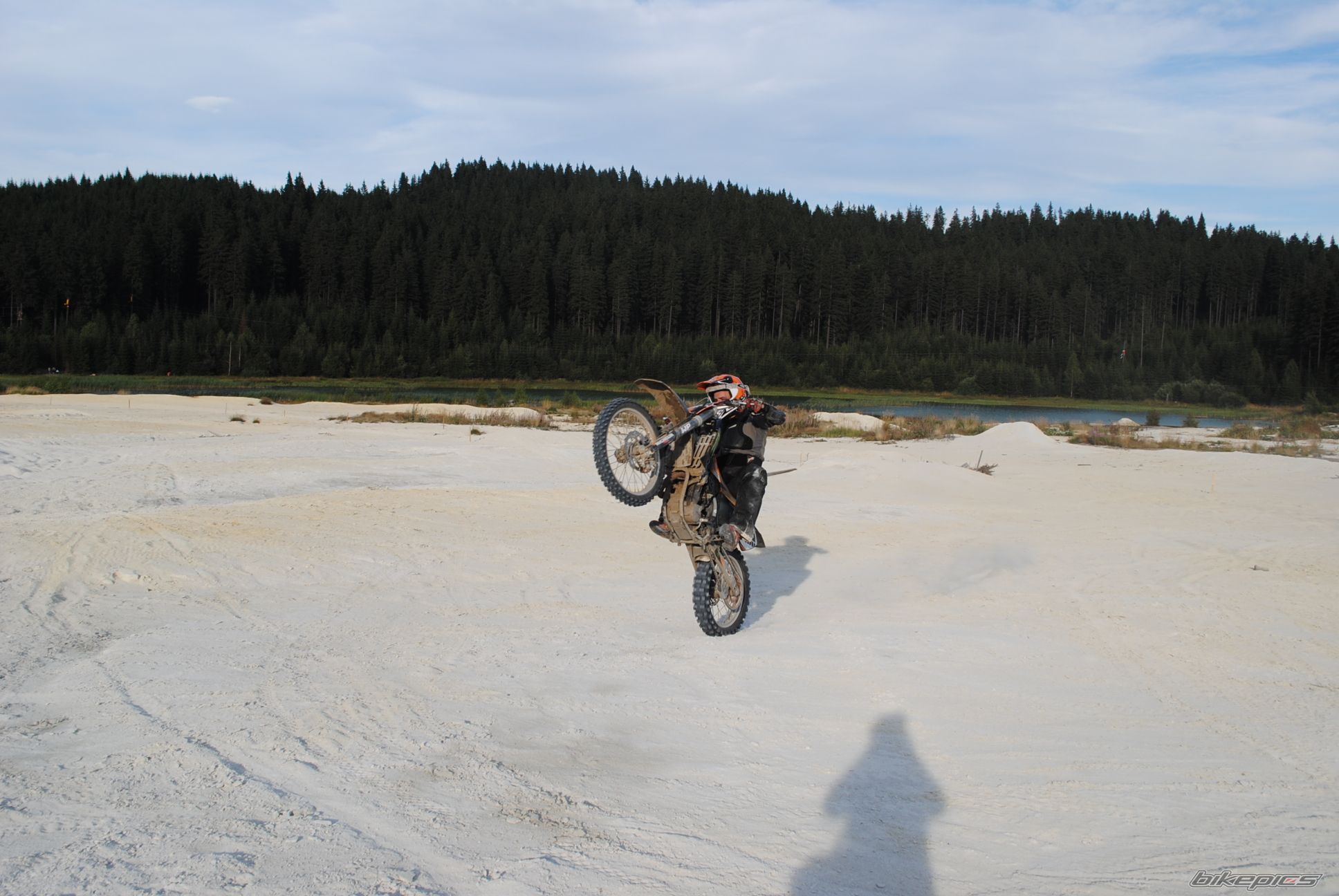 Photo 2065564