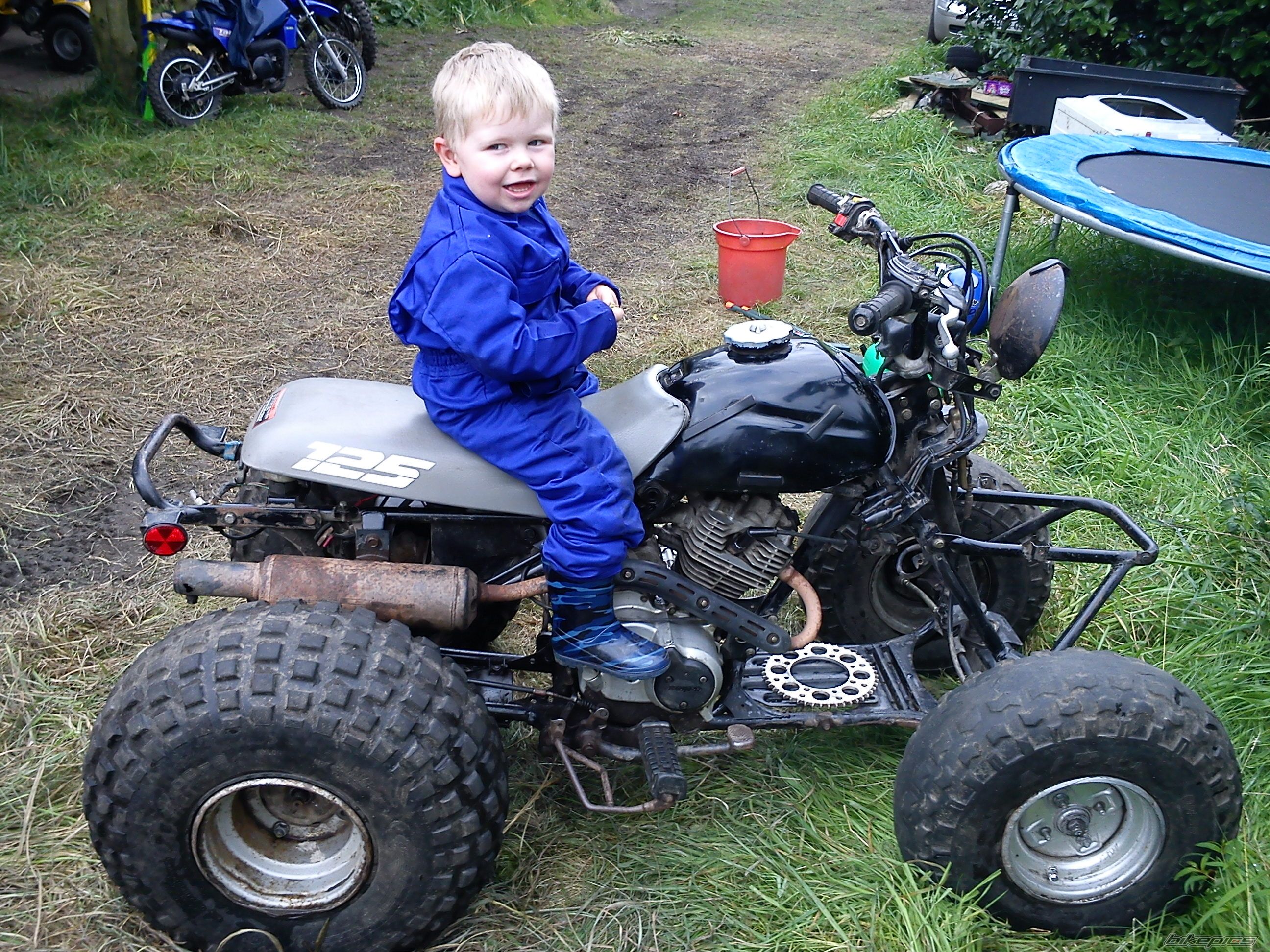 Photo 2065603
