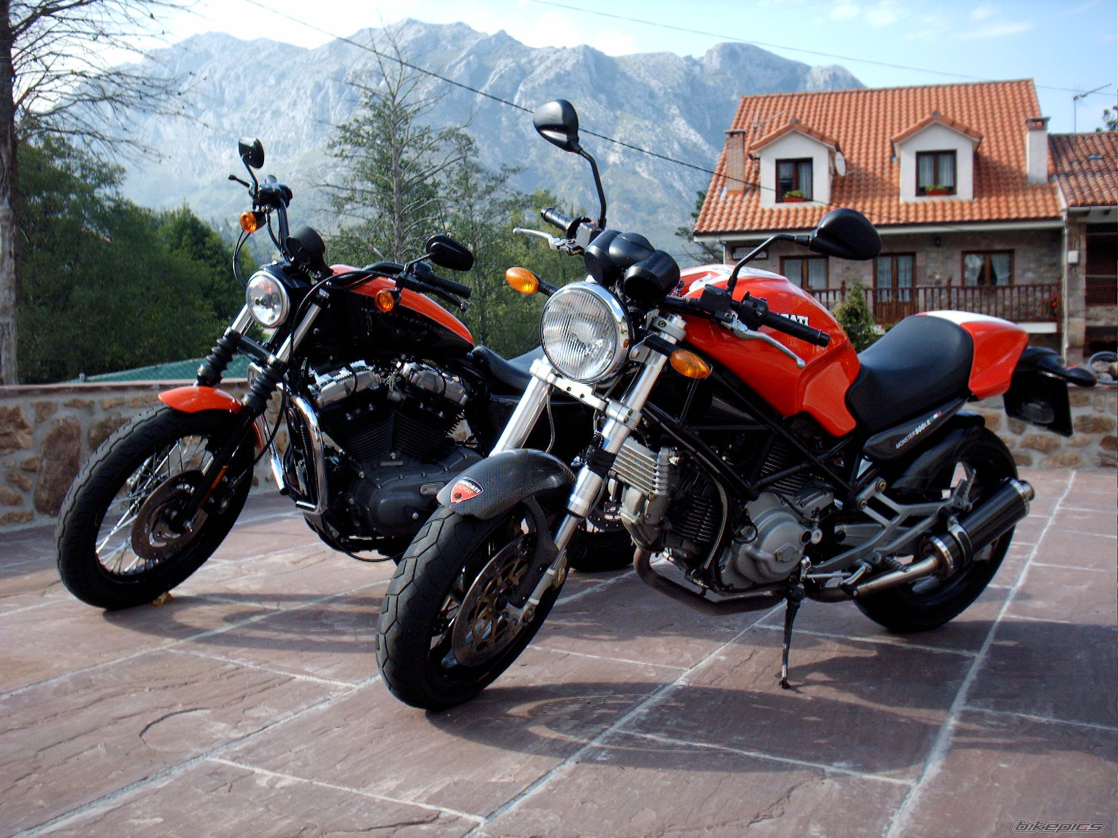 Bike Photo 2065610