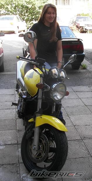 Photo 2065936