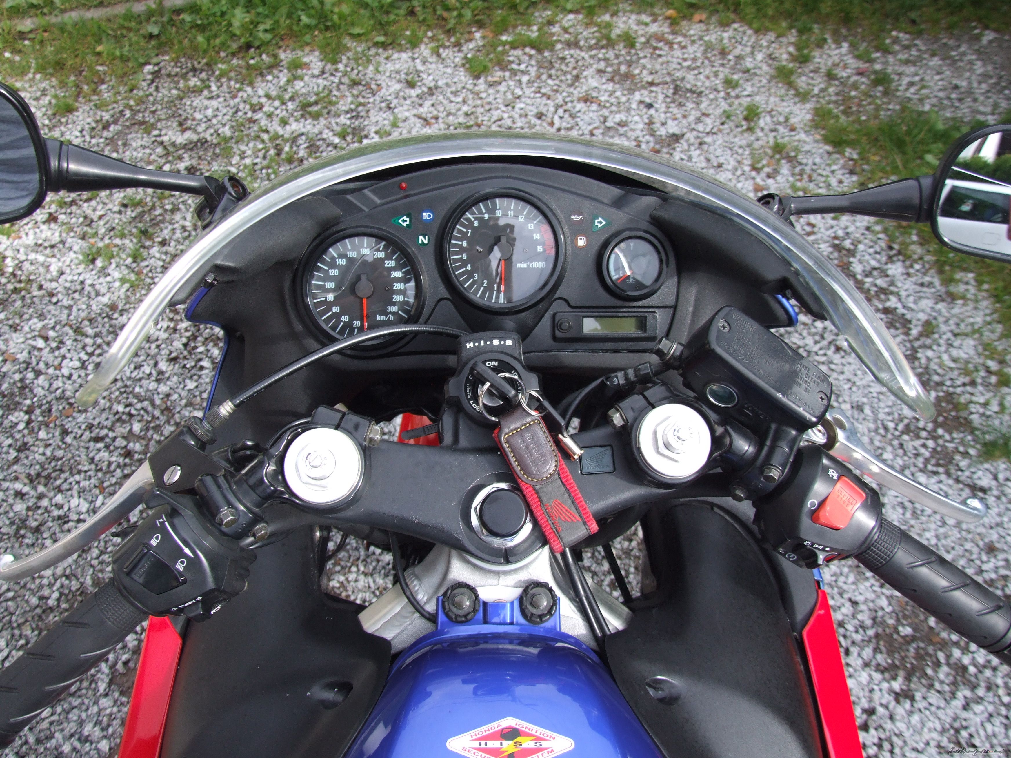 Photo 2066919