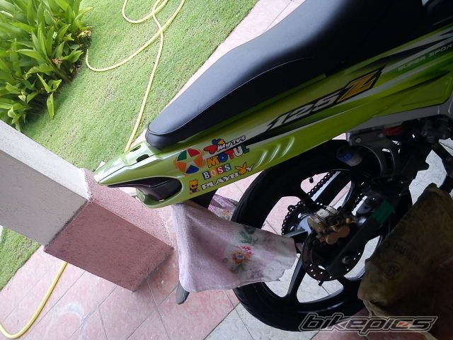 Photo 2067144