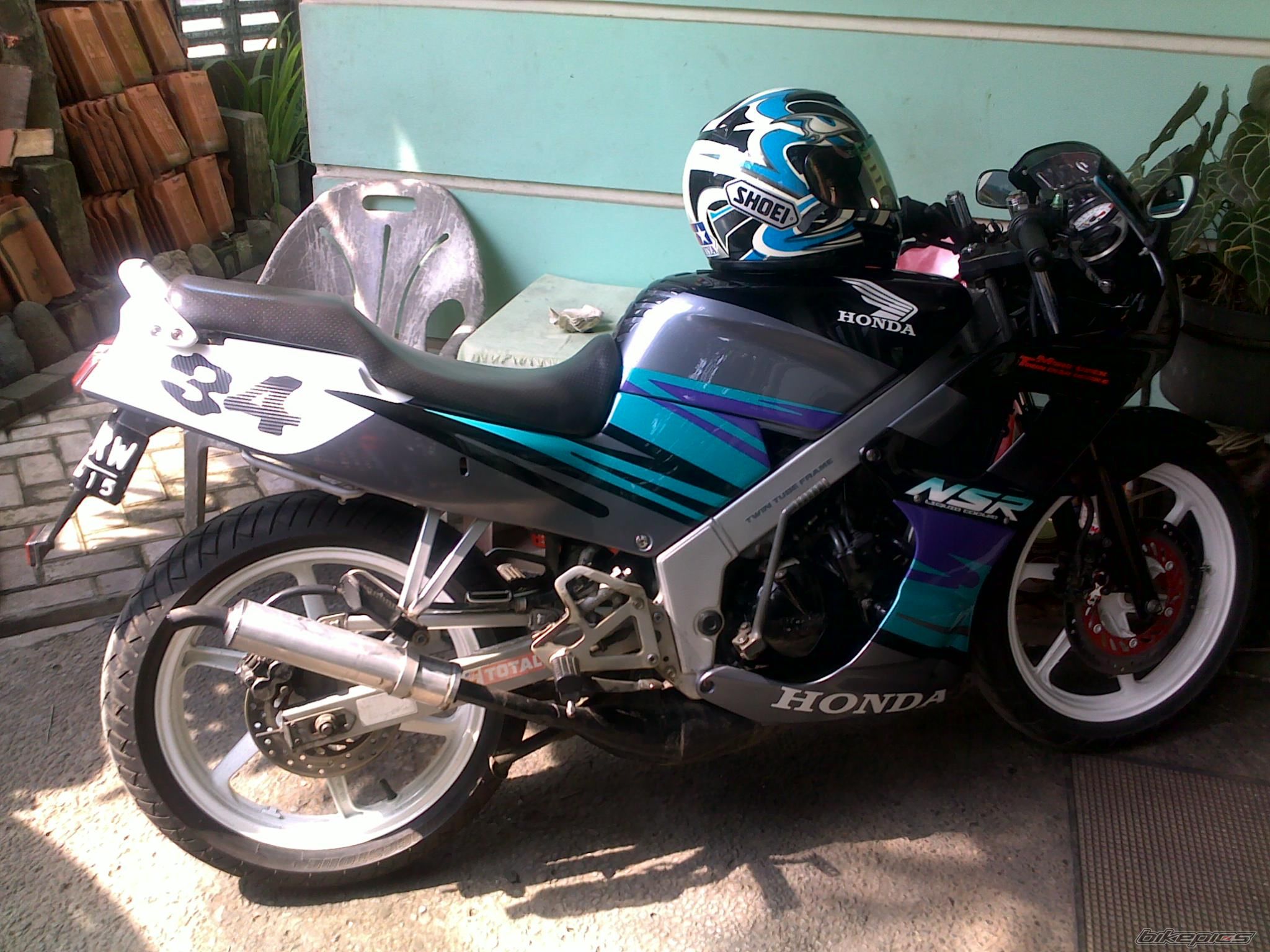 Photo 2067501