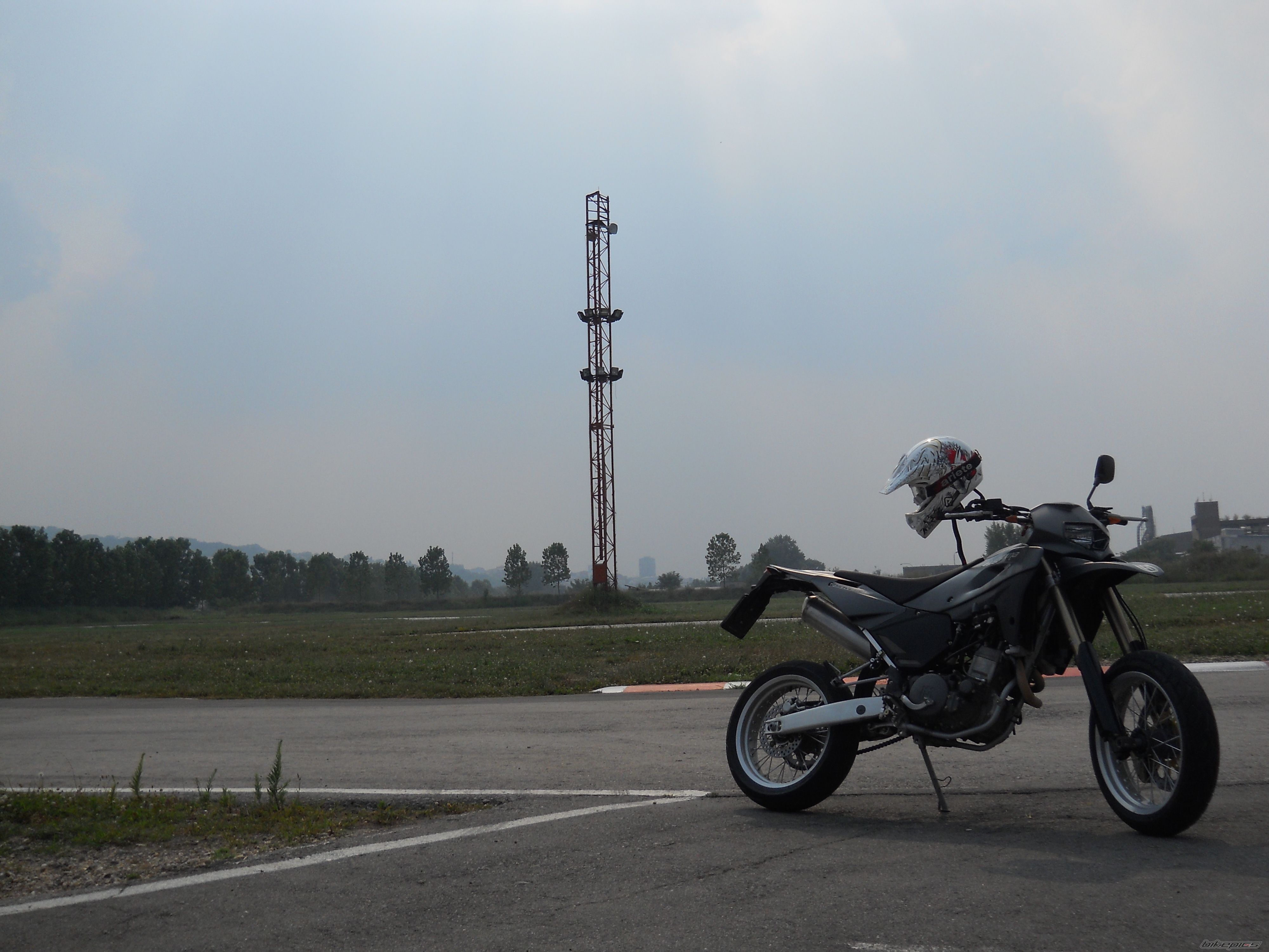 Bike Photo 2067636