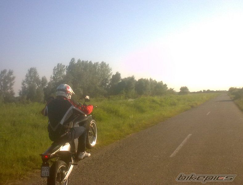 Photo 2067640