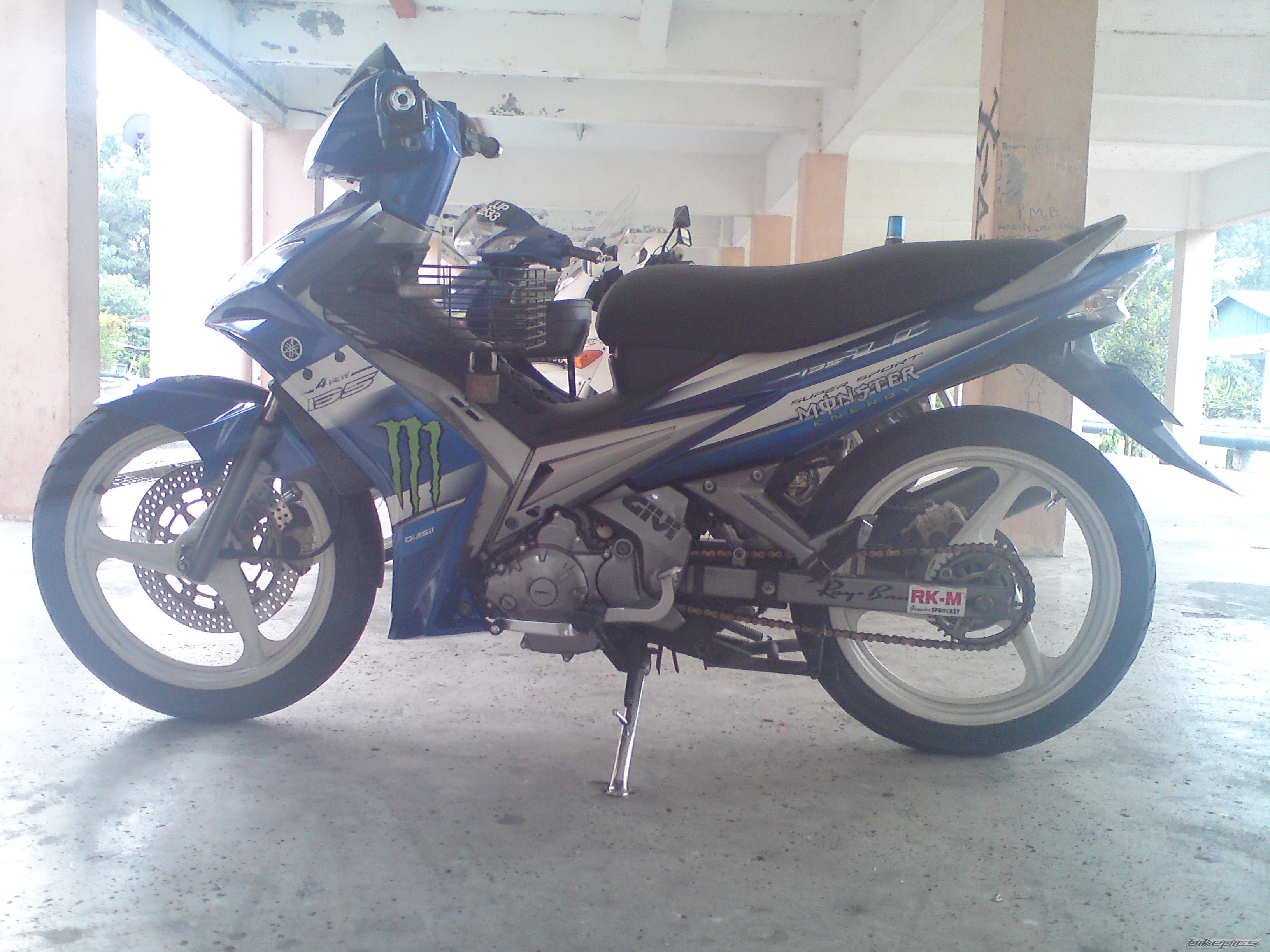 Photo 2067905