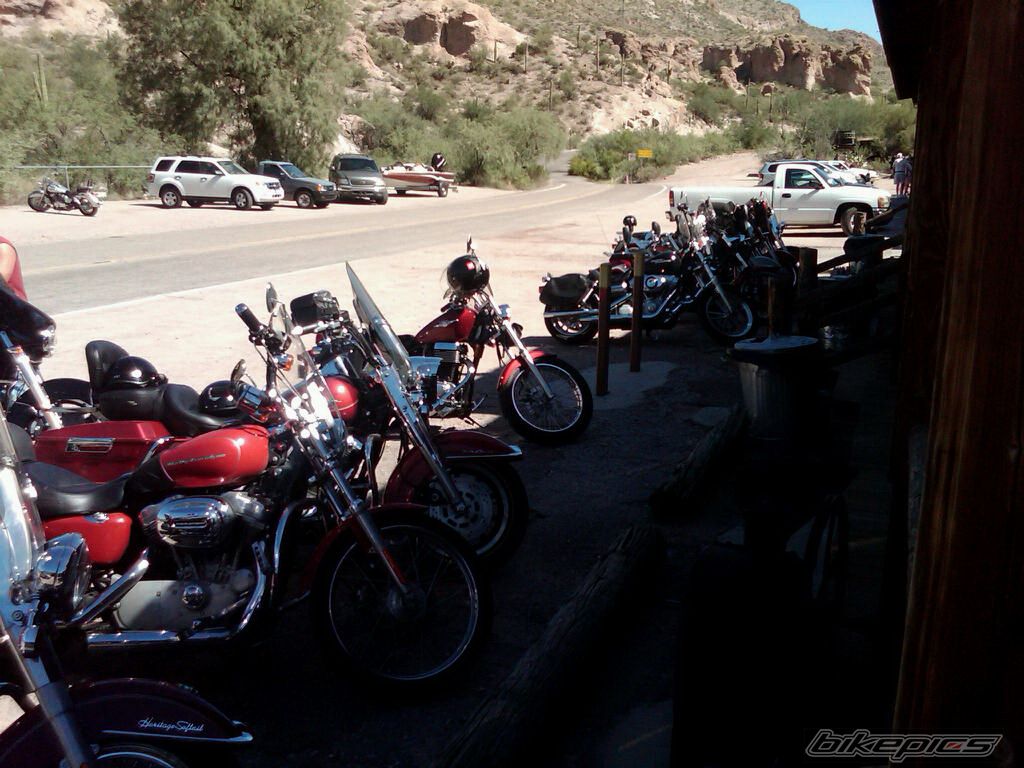 Photo 2067956