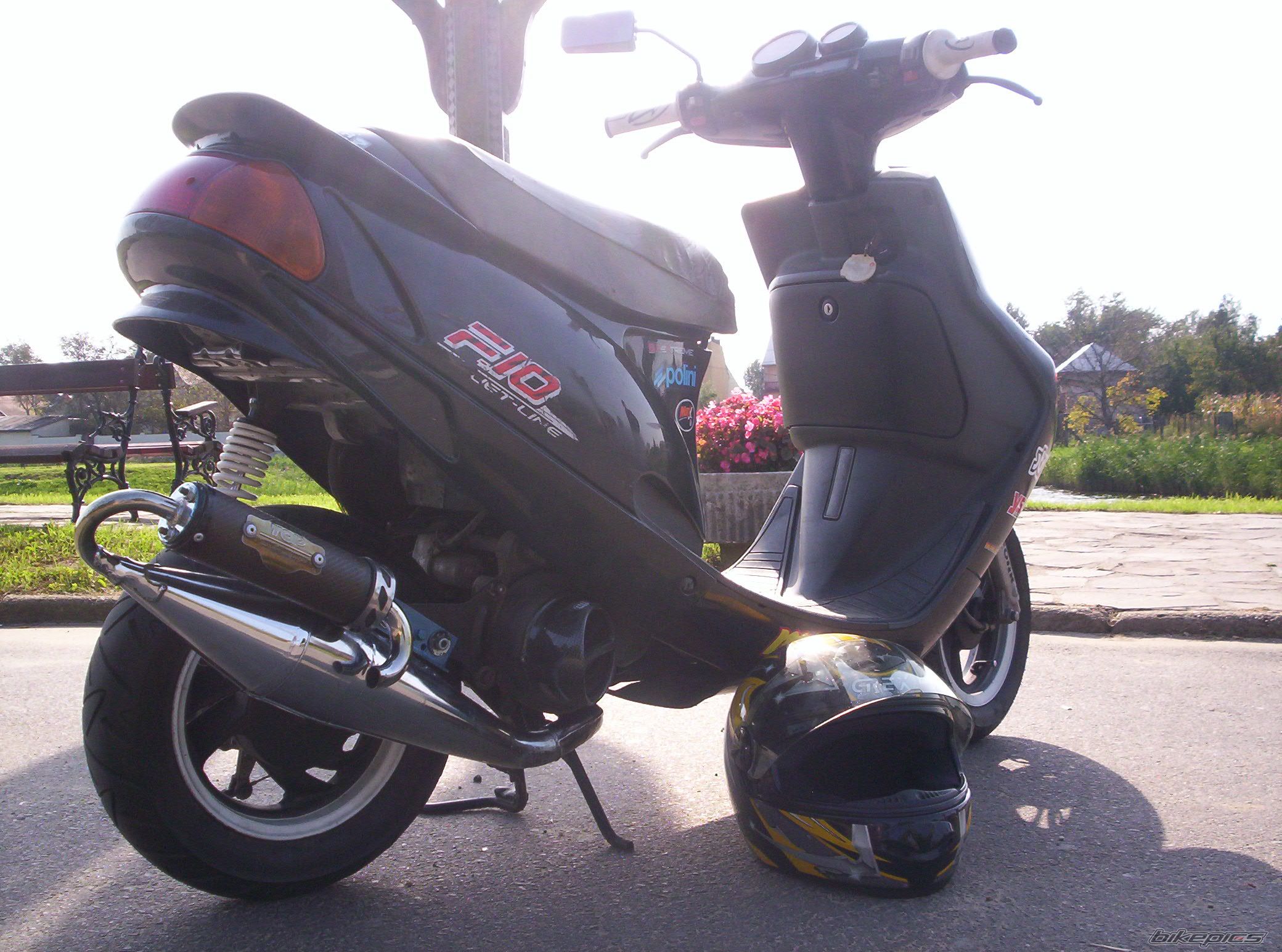 Photo 2068109