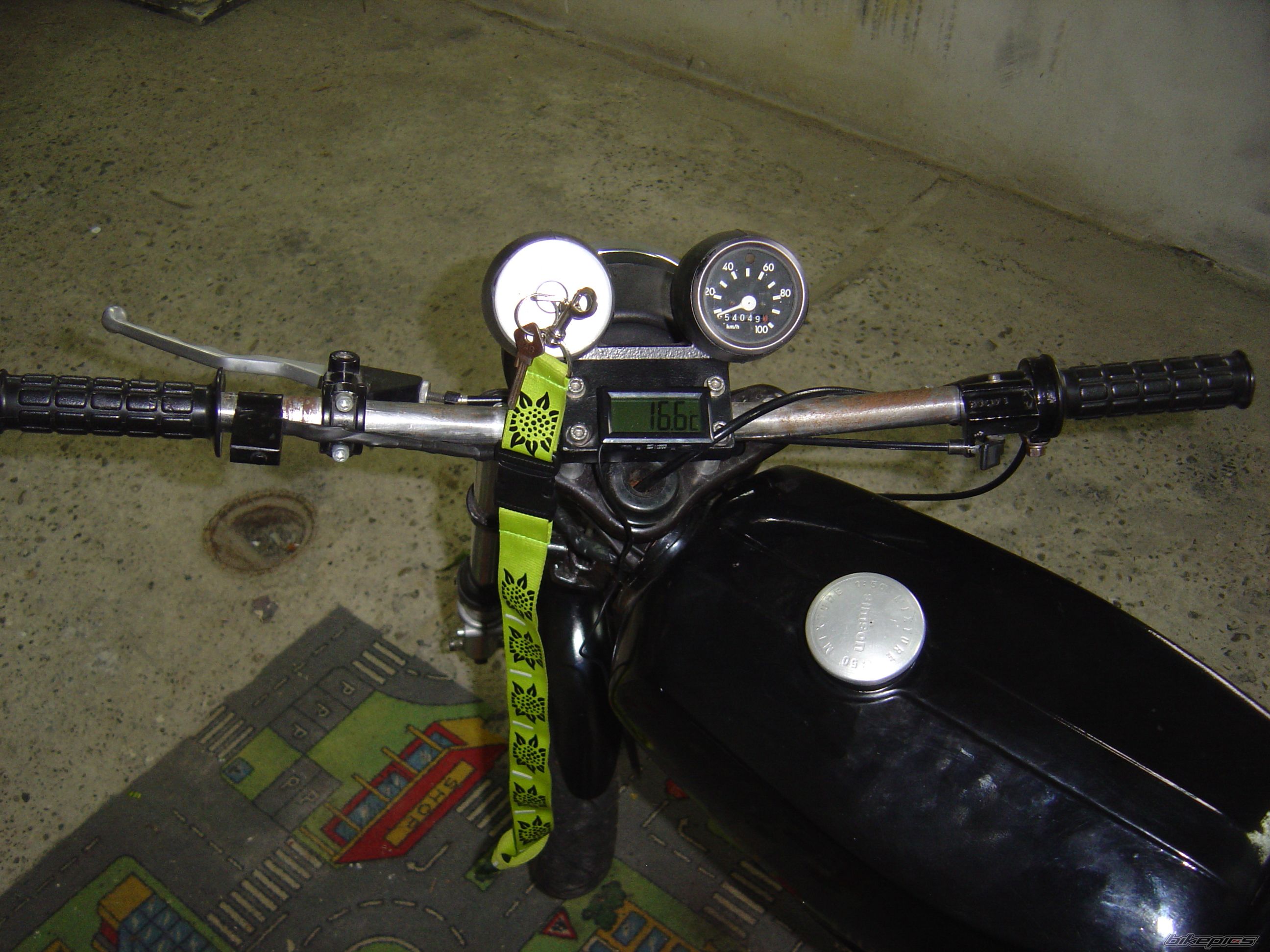 Photo 2068576