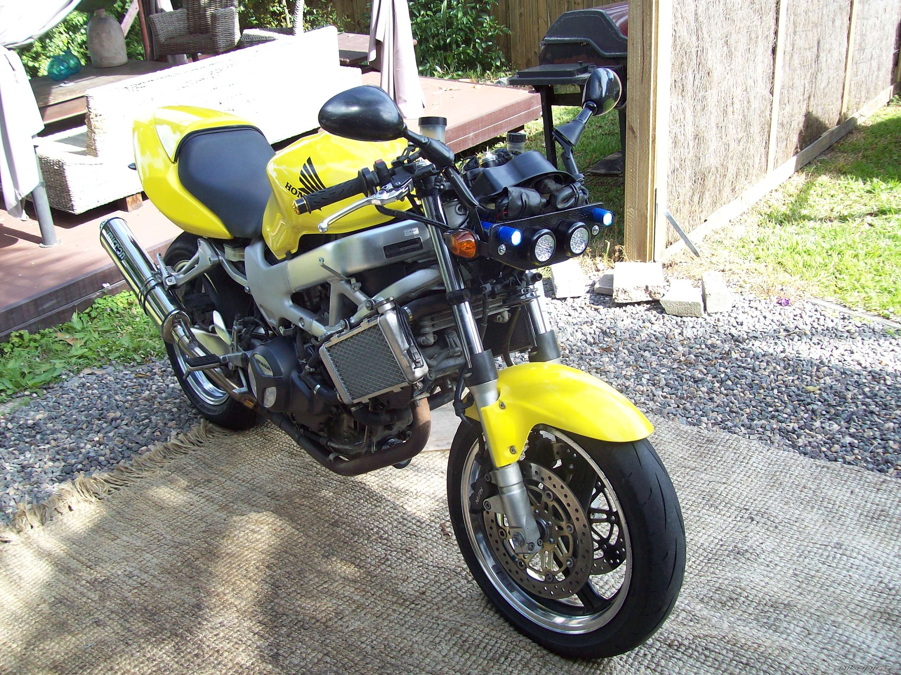 Photo 2068599
