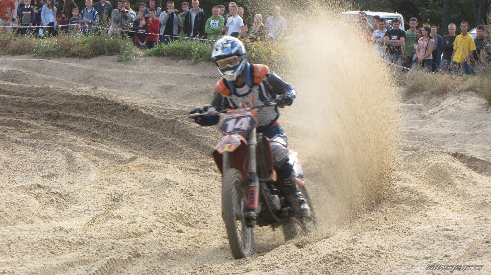 Photo 2068771
