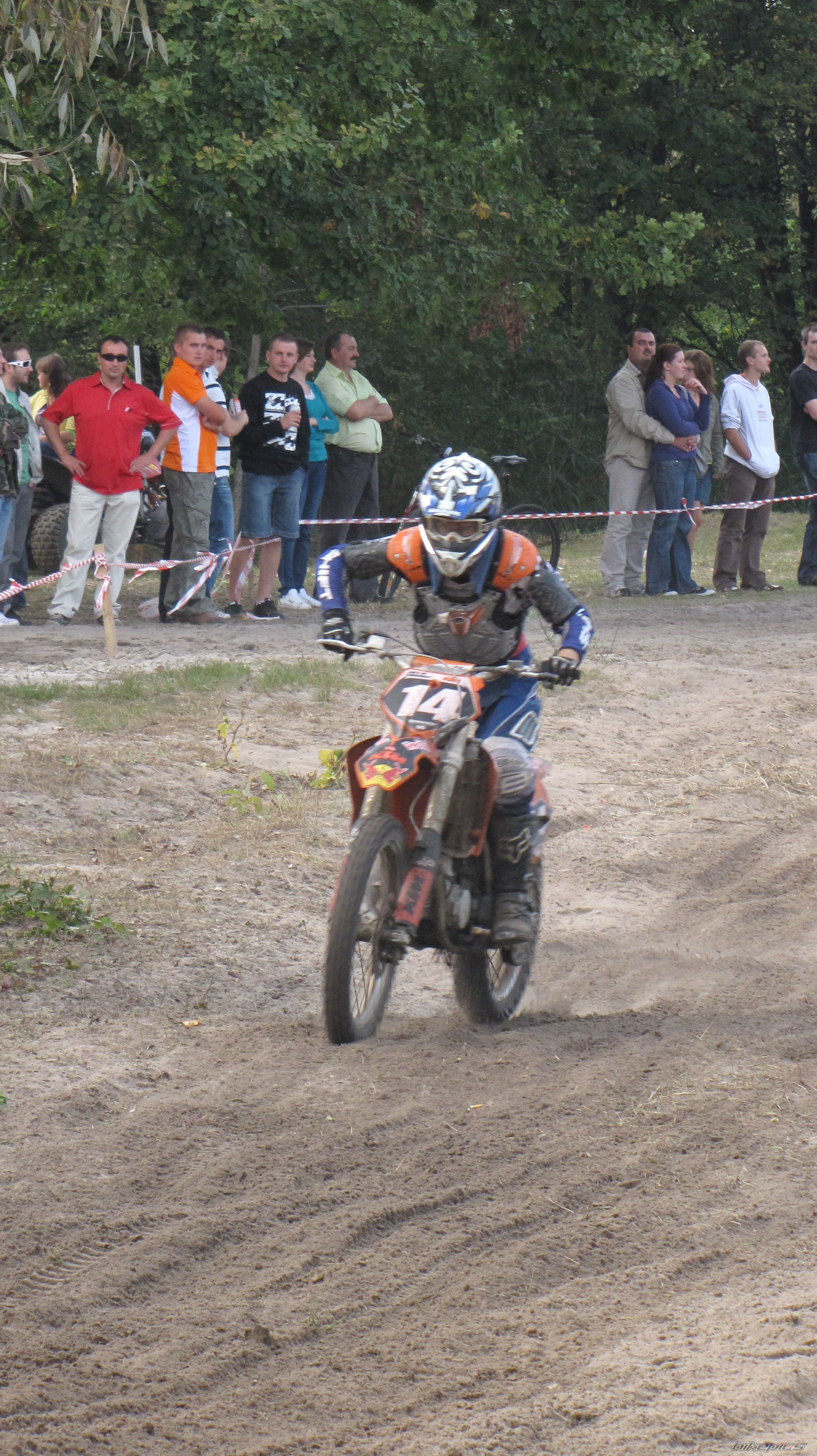 Photo 2068772