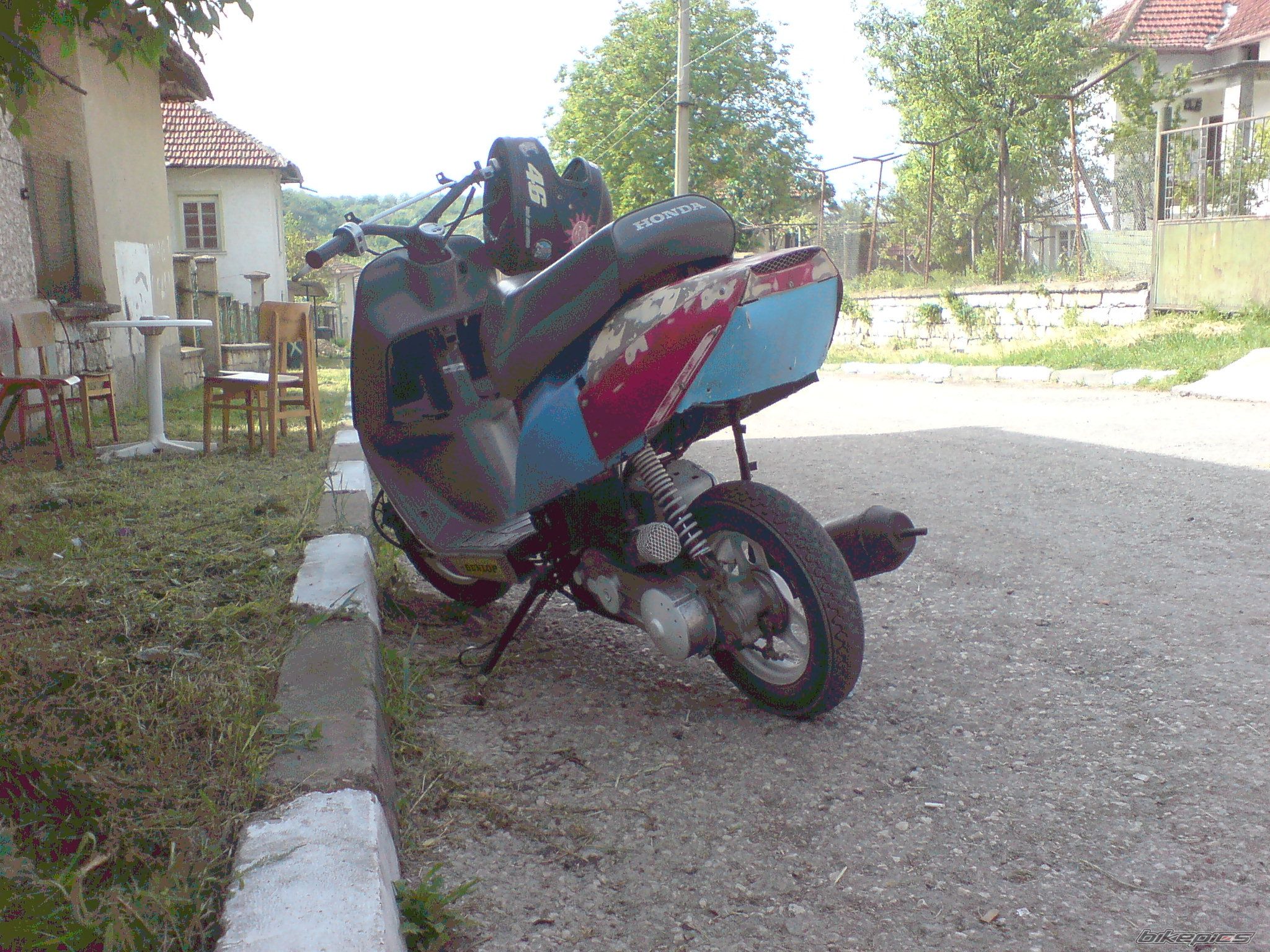 Photo 2068802