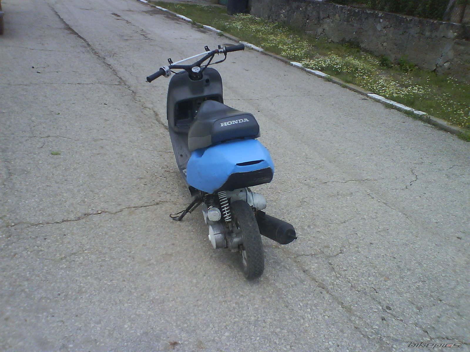 Photo 2068807